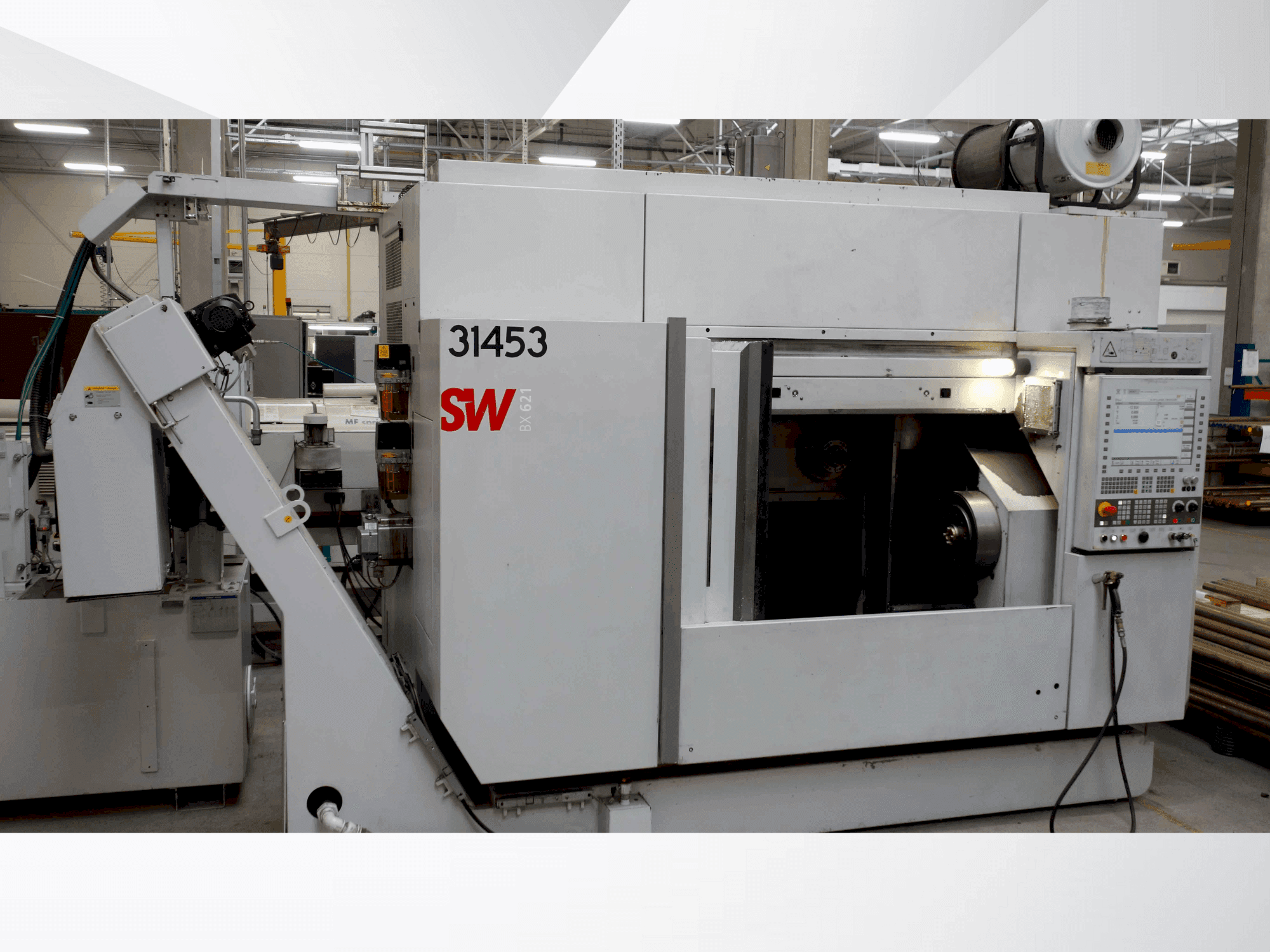 Makine  SW BX 621 - Önden görünüm