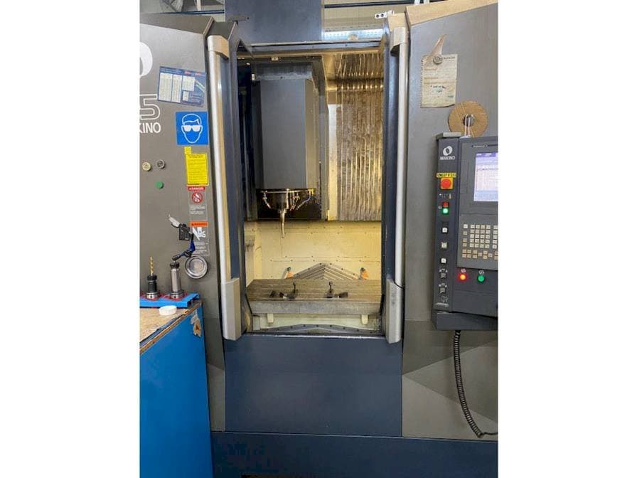 Makine  Makino F5 - Önden görünüm