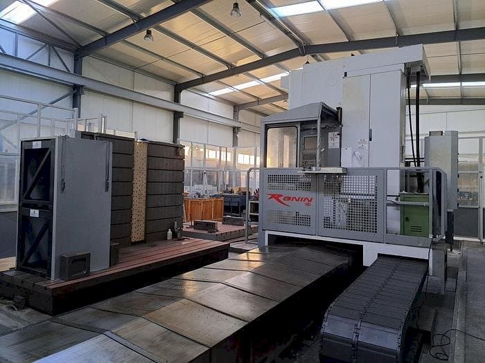 Makine FPT RONIN - Önden görünüm