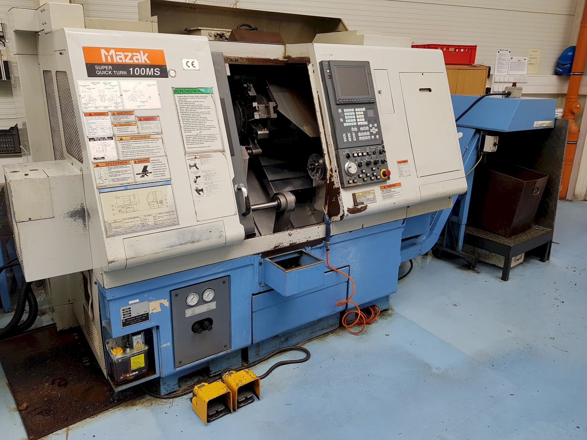 Makine Mazak STN-100MS - Önden görünüm