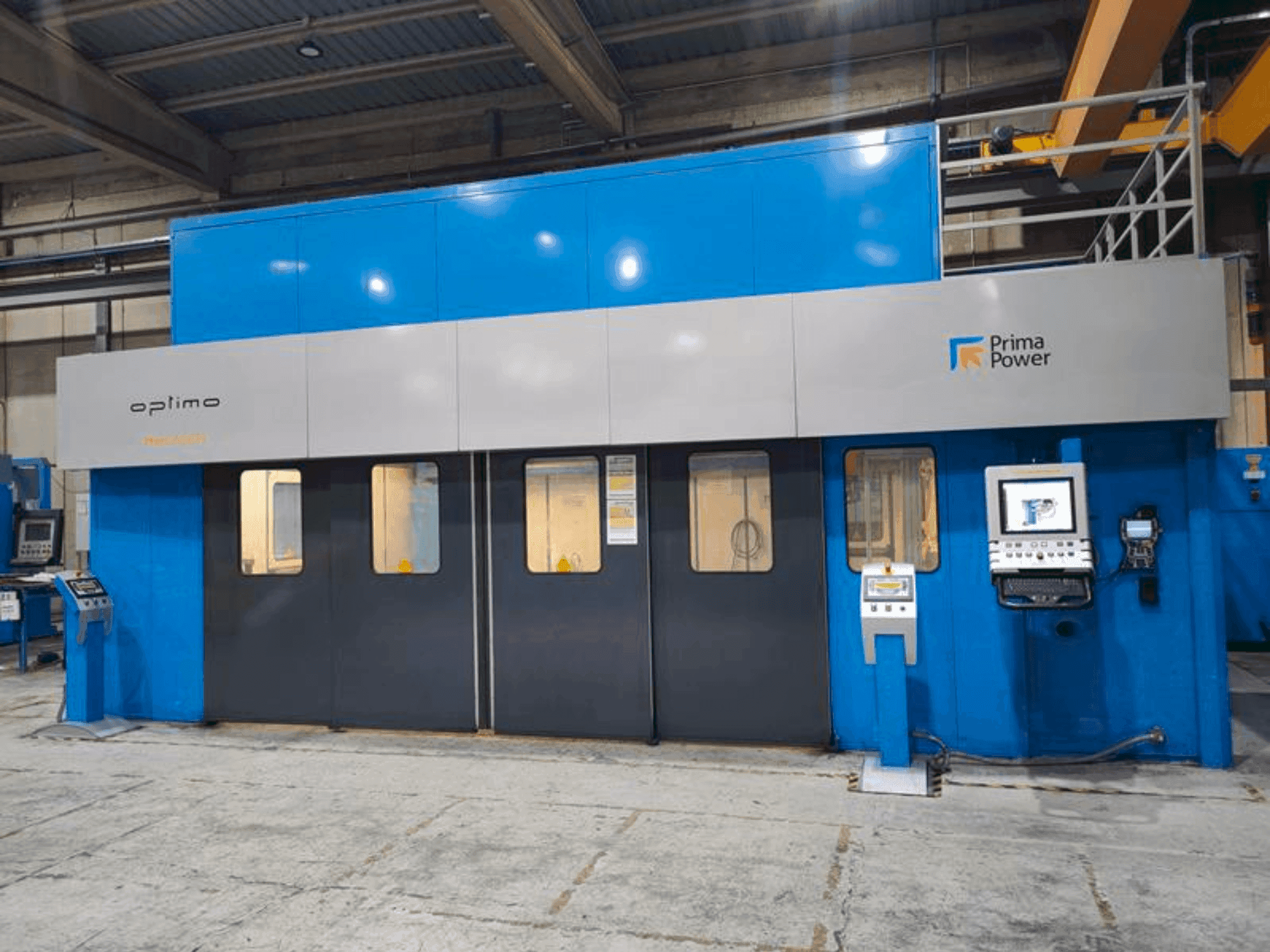 Makine  Prima Power Optimo TheLASER - Önden görünüm