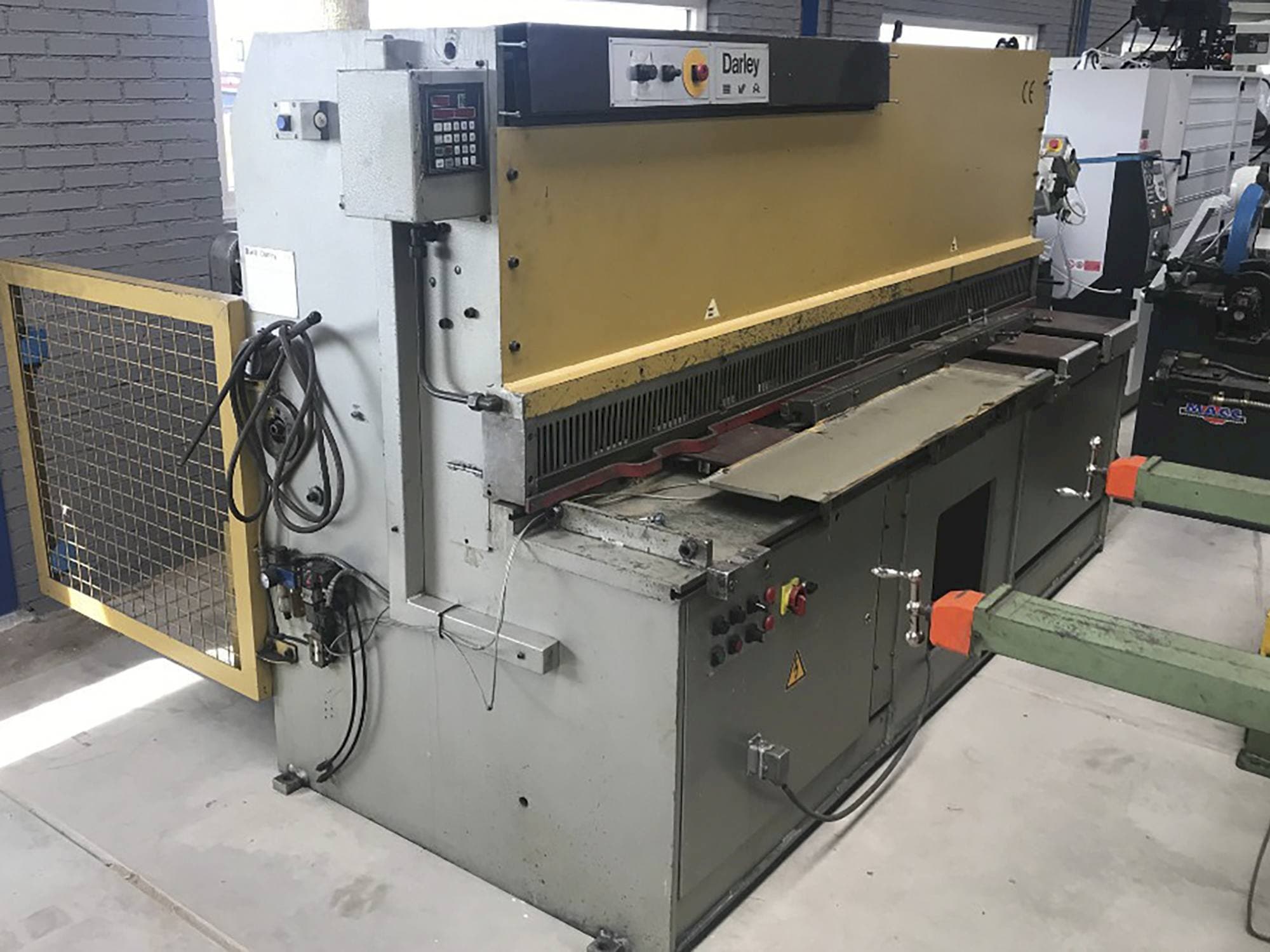 Makine Darley - Önden görünüm S 2500 x 4