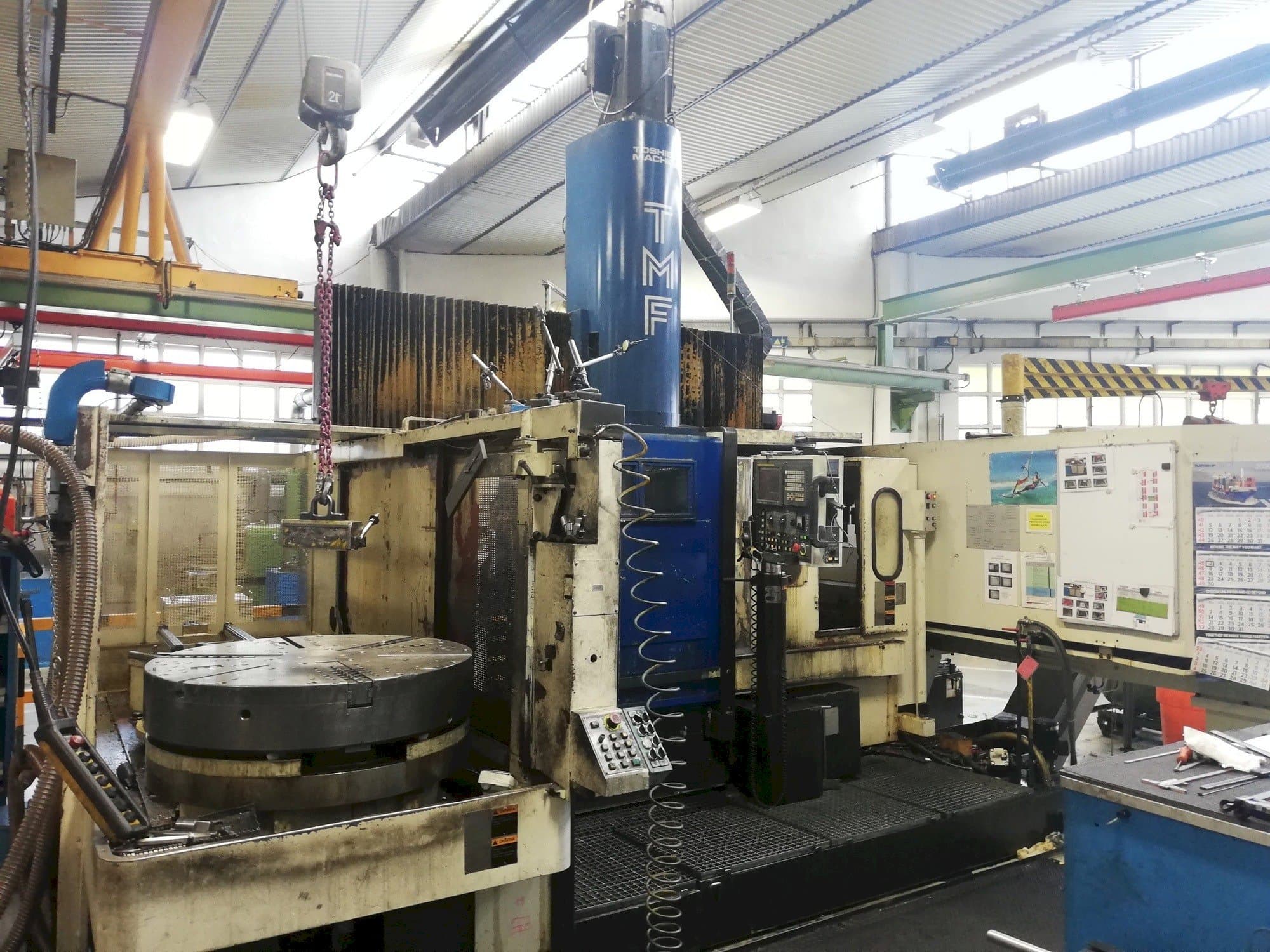 Makine Toshiba TMF-10 - Önden görünüm