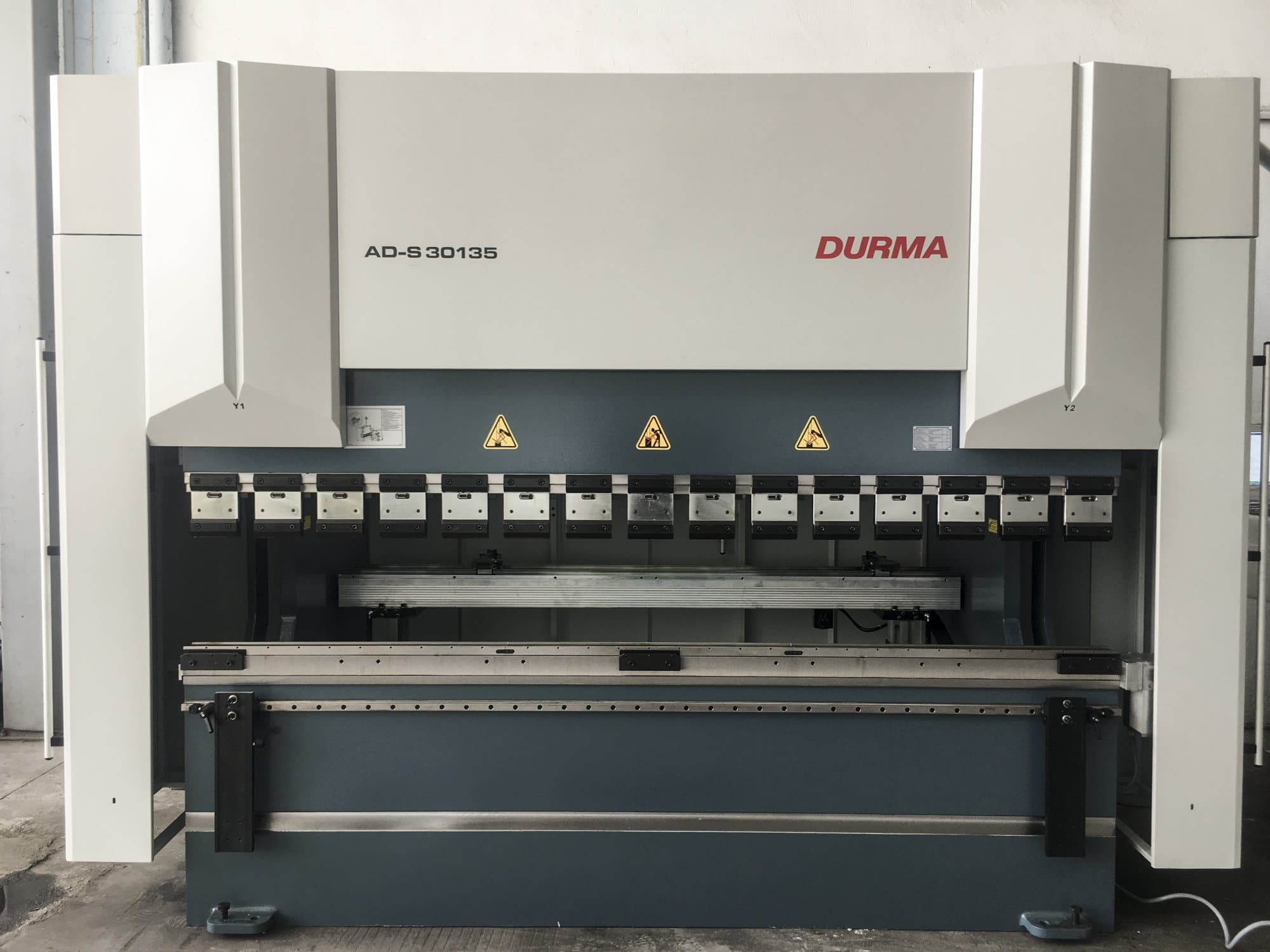 Makine  Durma - Önden görünüm AD-S 30135