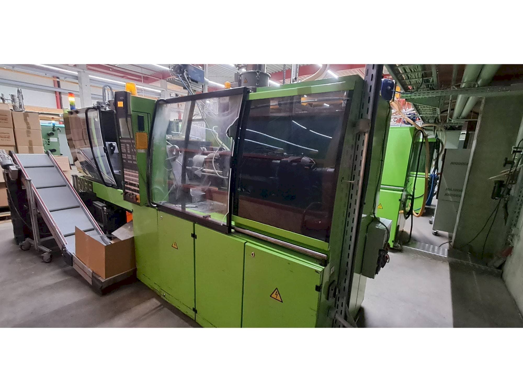 Makine Engel ES 330/110 HL - Önden görünüm