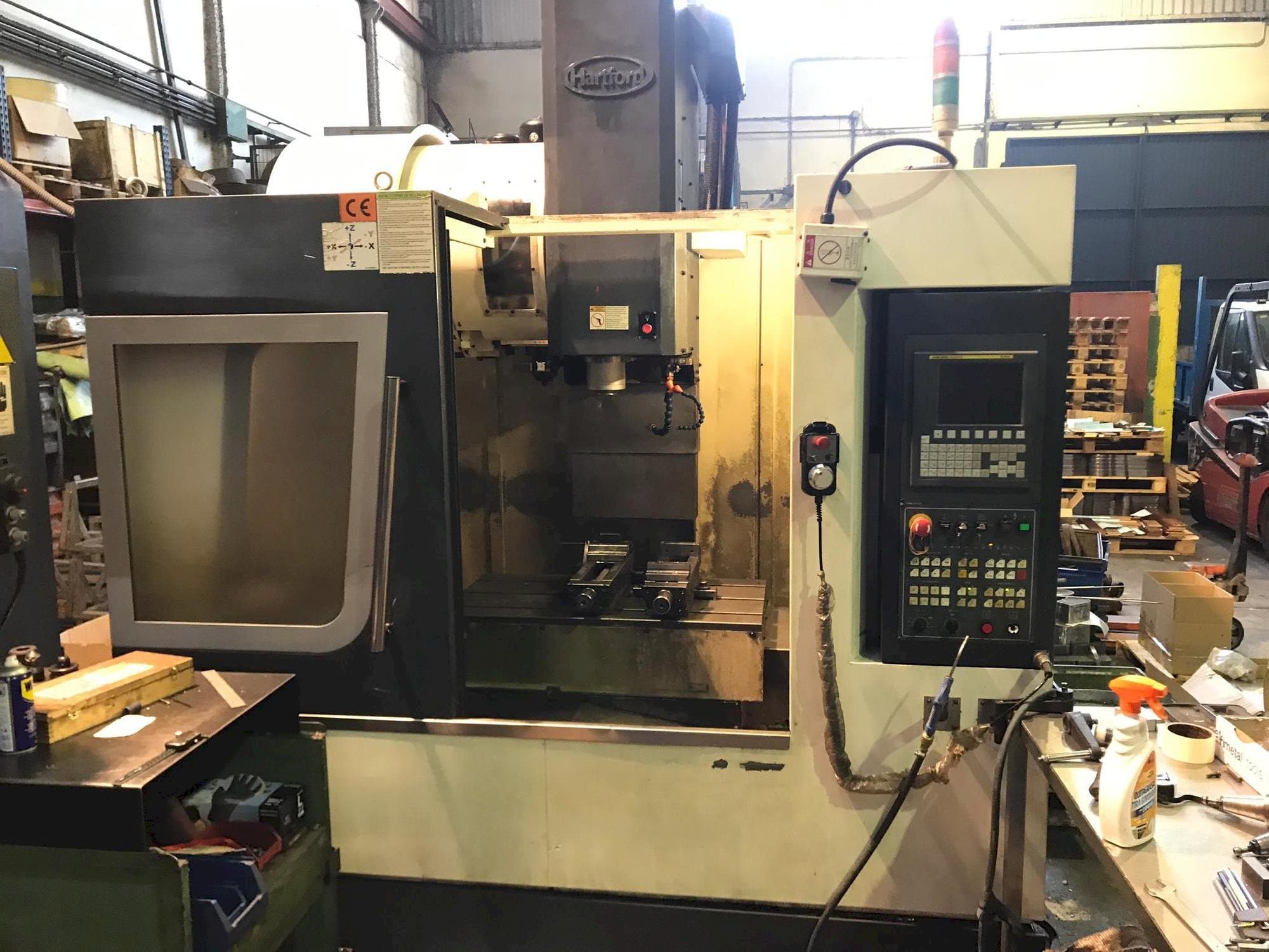 Makine Hartford LG-800 - Önden görünüm