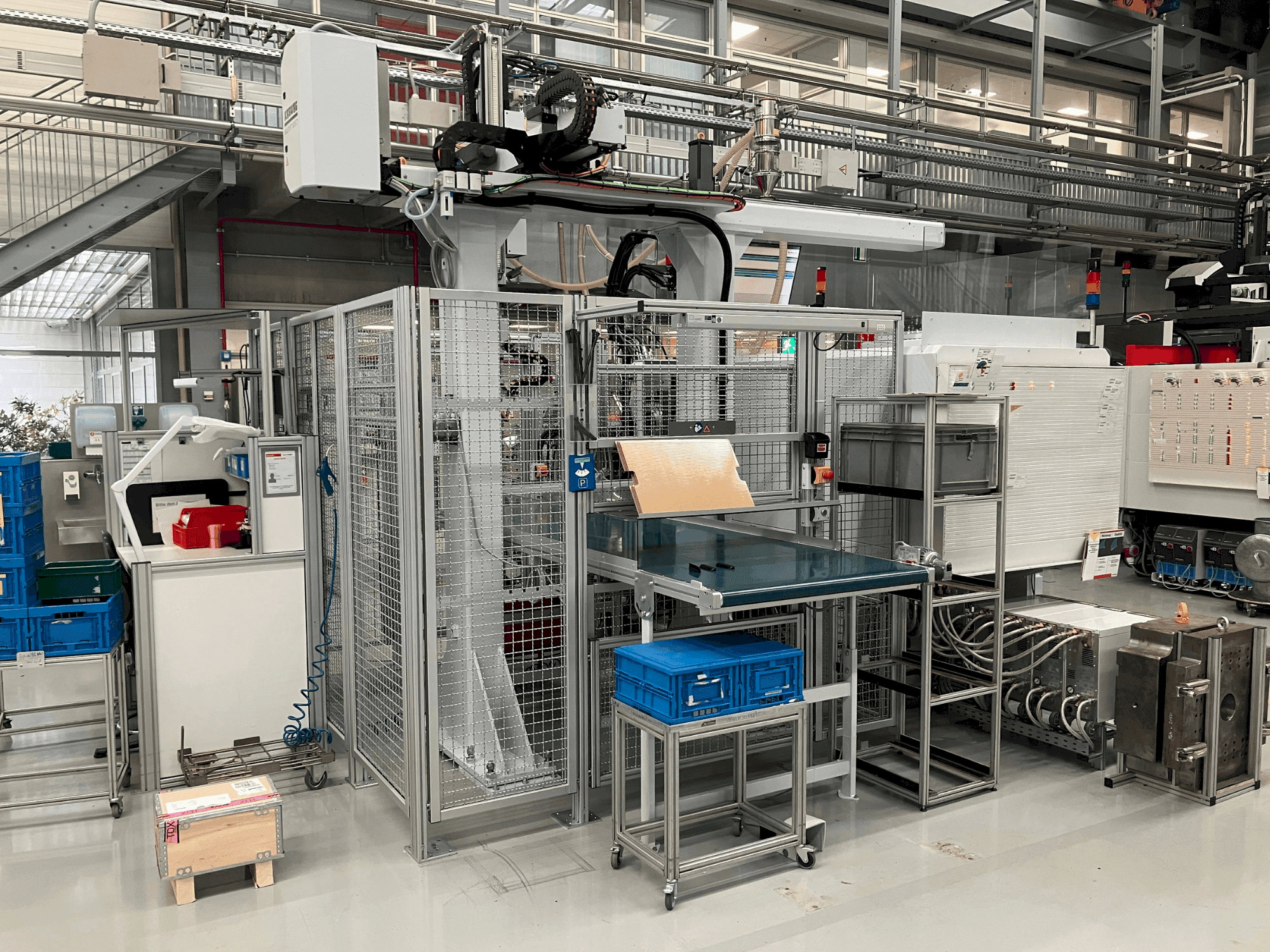 Makine  Arburg Allrounder 520 S 1600-400/170 - Önden görünüm