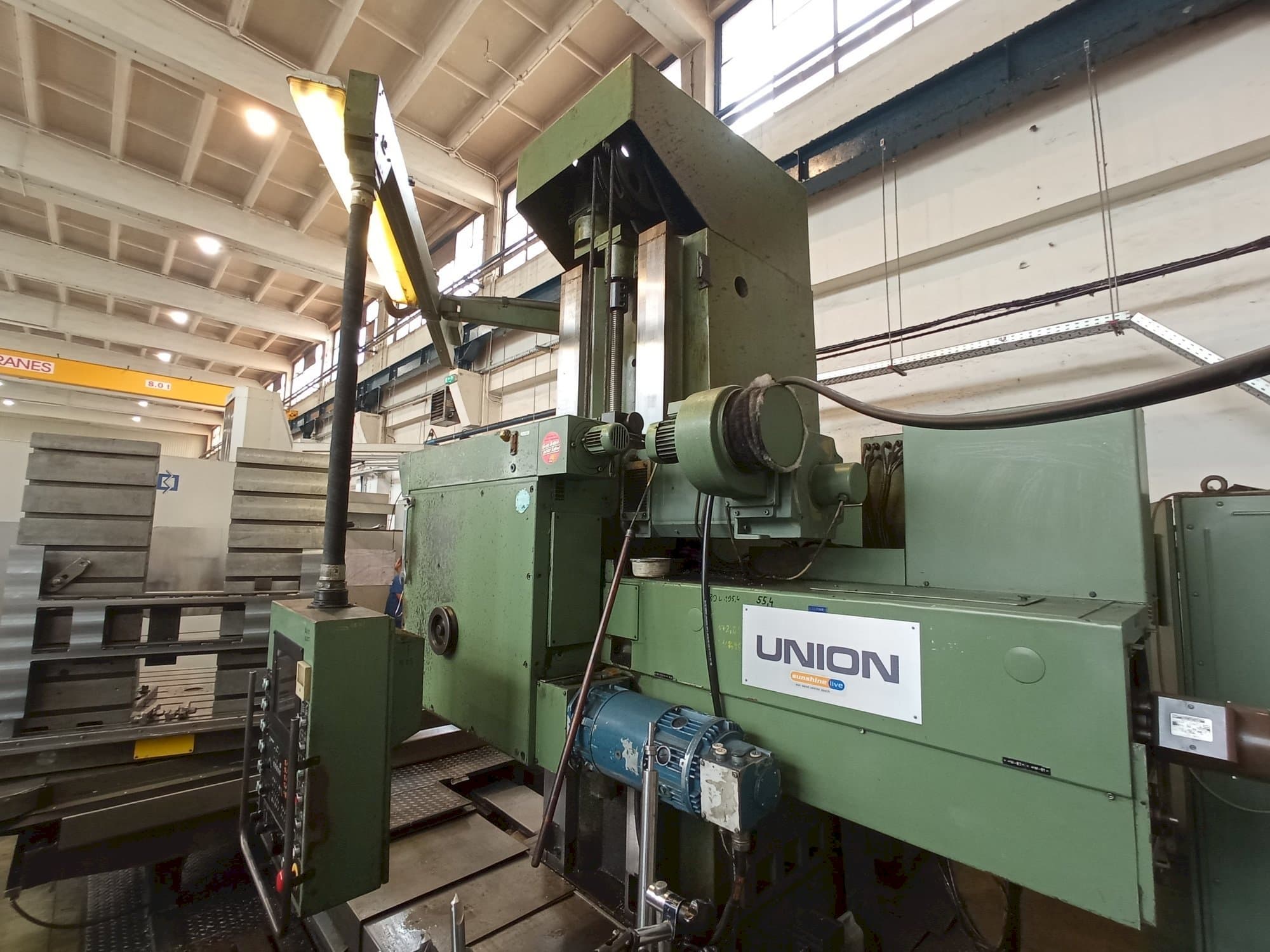 Makine  Union BFT 110 - Önden görünüm