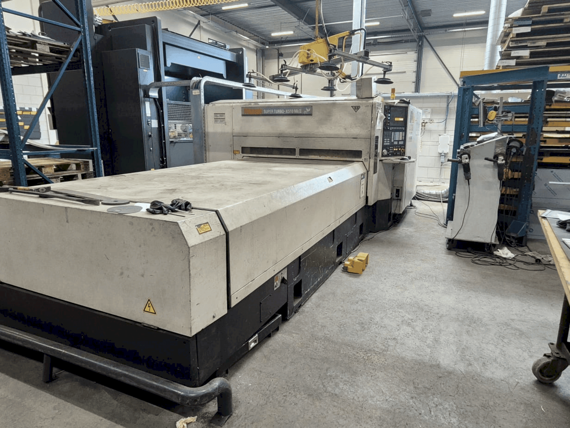 Makine Mazak Super Turbo-X510 Mk II - Önden görünüm