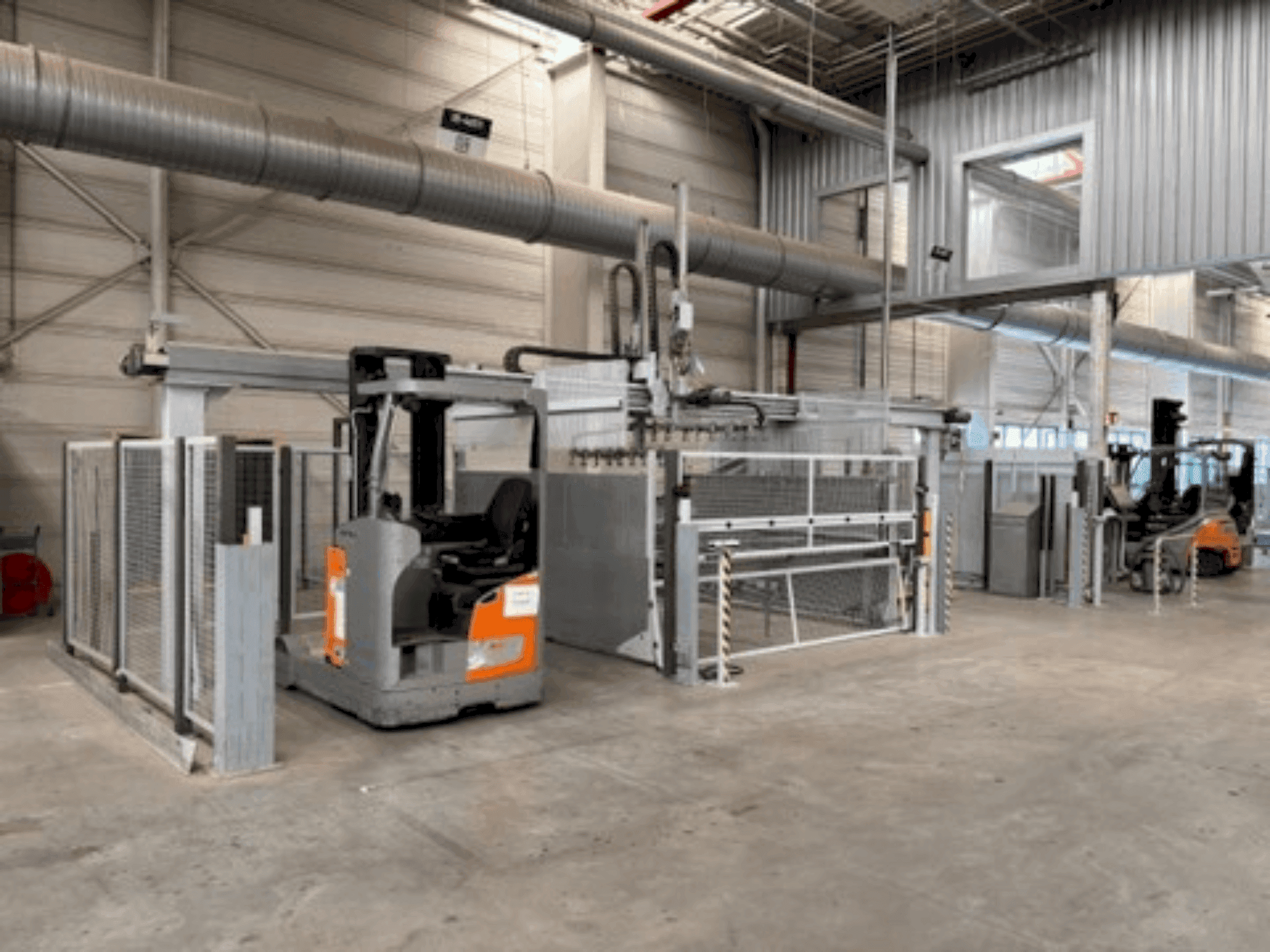 Makine LIGMATECH VKF-100/25/13/R/2/1 - Önden görünüm