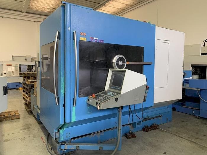 Makine  DECKEL MAHO DMU 80 - Önden görünüm