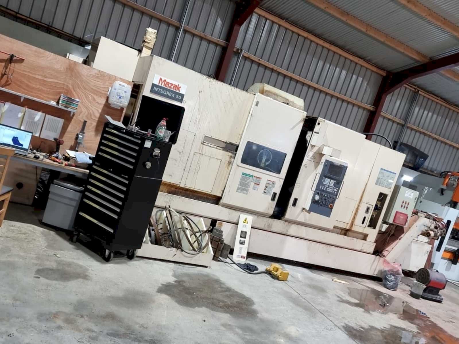 Makine  Mazak Integrex 50YR-1500U - Önden görünüm