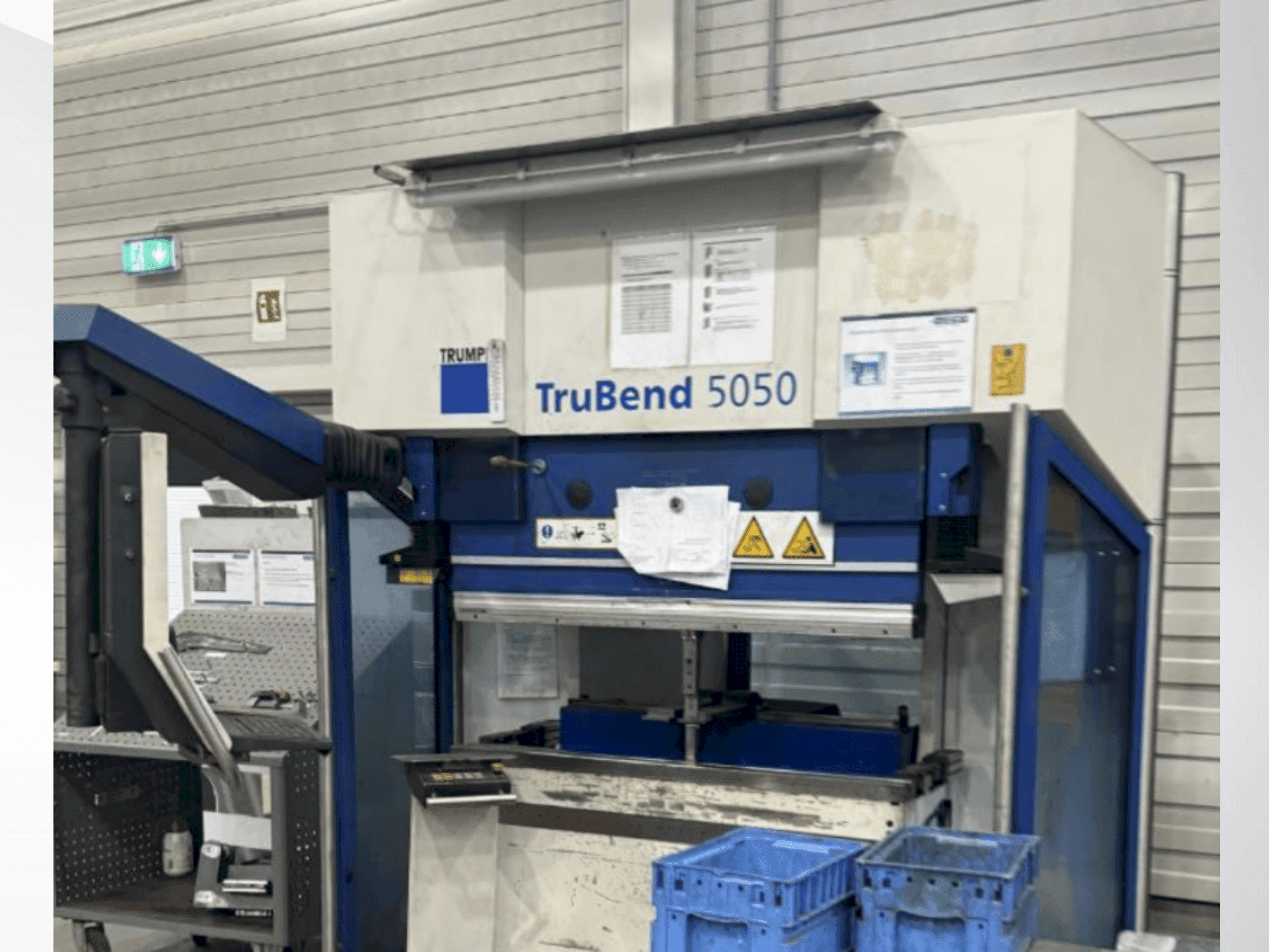 Makine TRUMPF TruBend V5050 - Önden görünüm