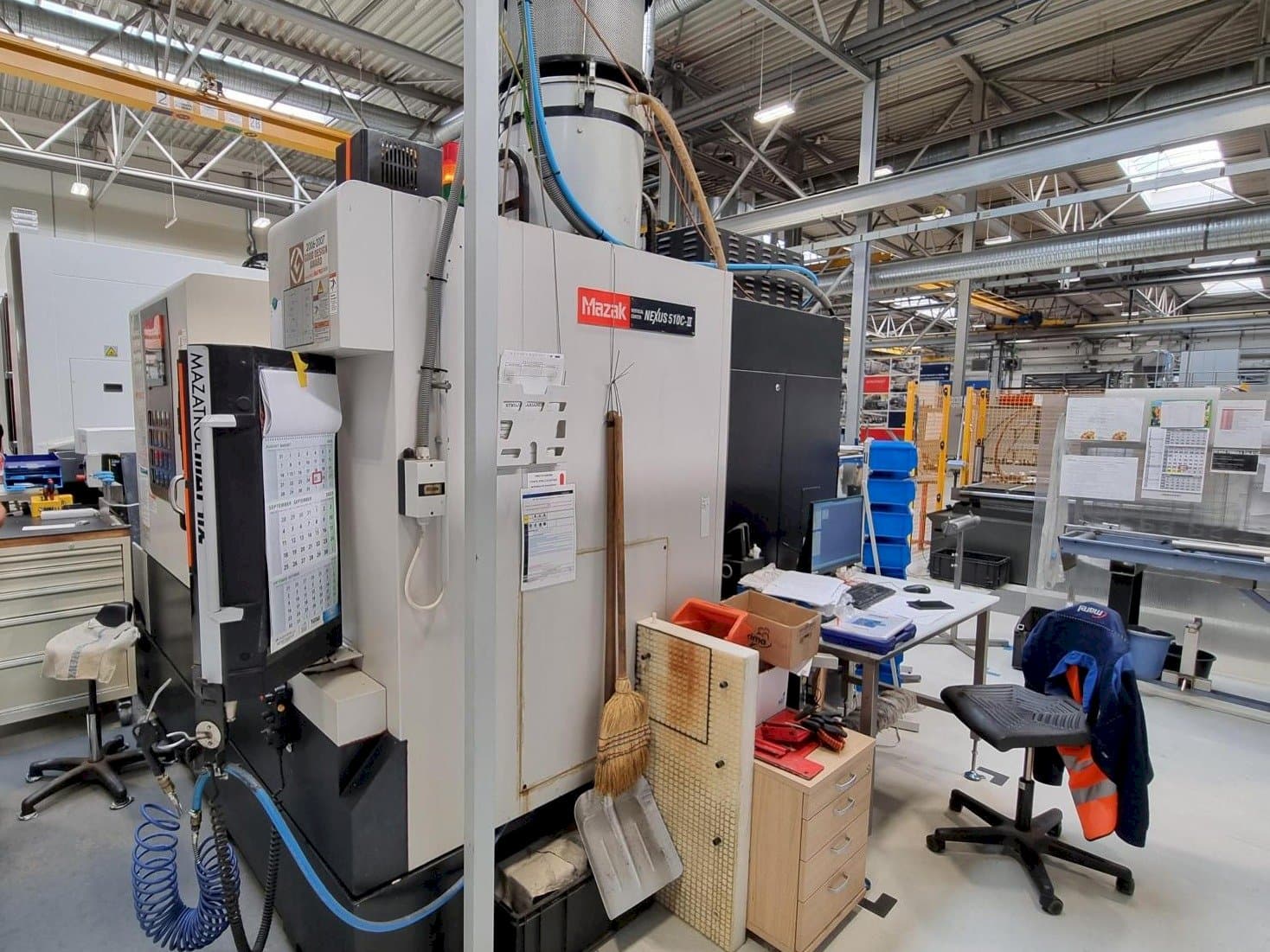 Makine Mazak Nexus 510C - II - Önden görünüm