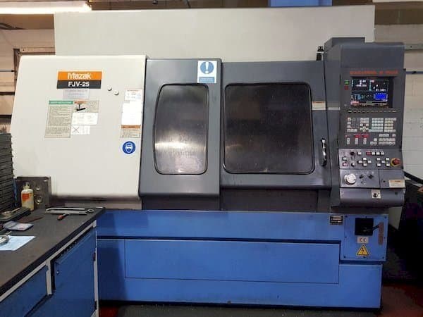 Makine Mazak FJV-25 - Önden görünüm