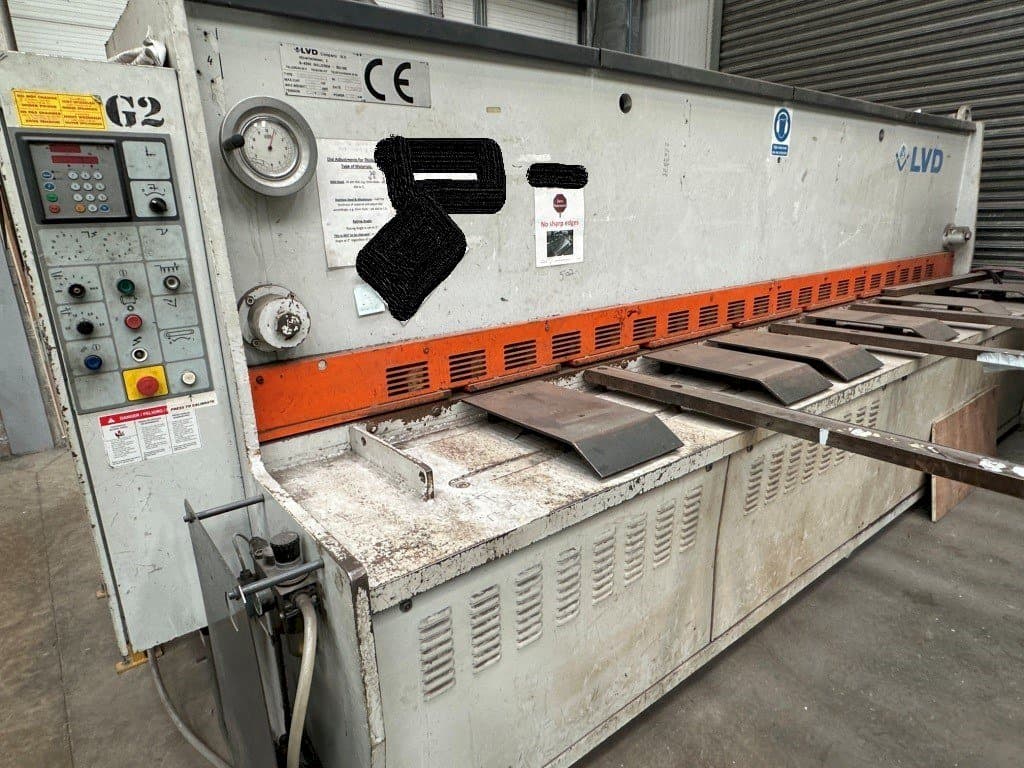 Makine LVD HST-C 40/6 - Önden görünüm