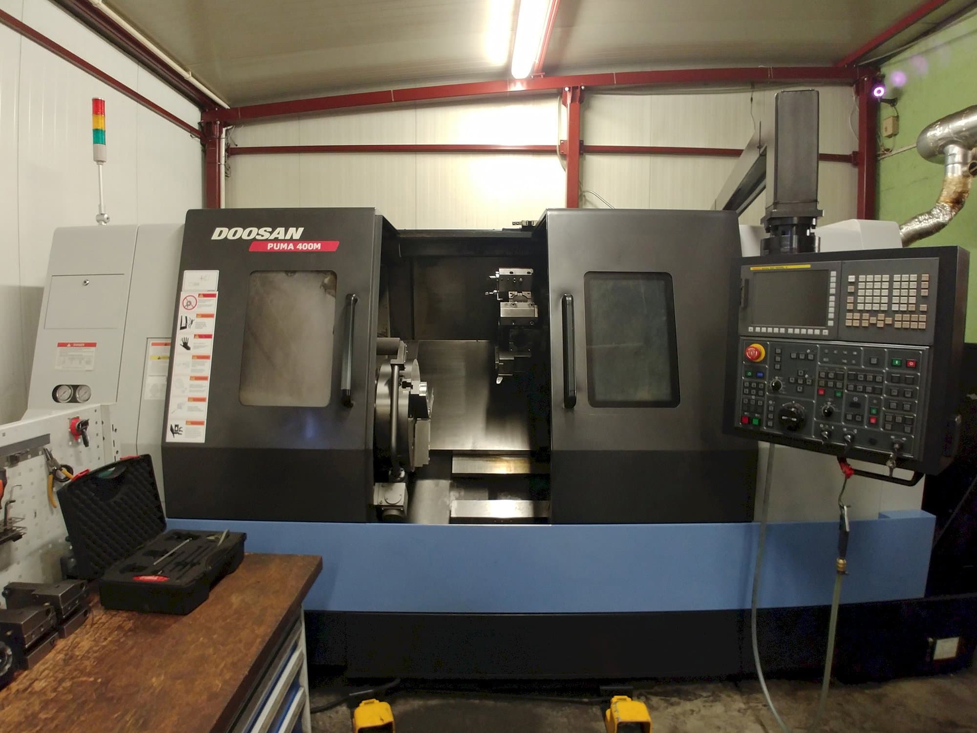 Makine Doosan - Önden görünüm Puma 400MC