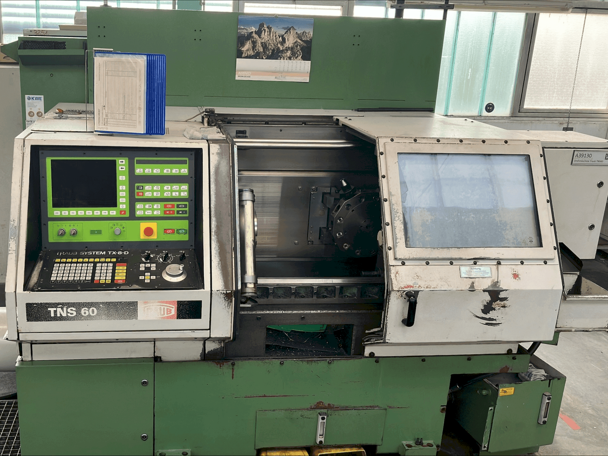 Makine TRAUB TNS 60 - Önden görünüm