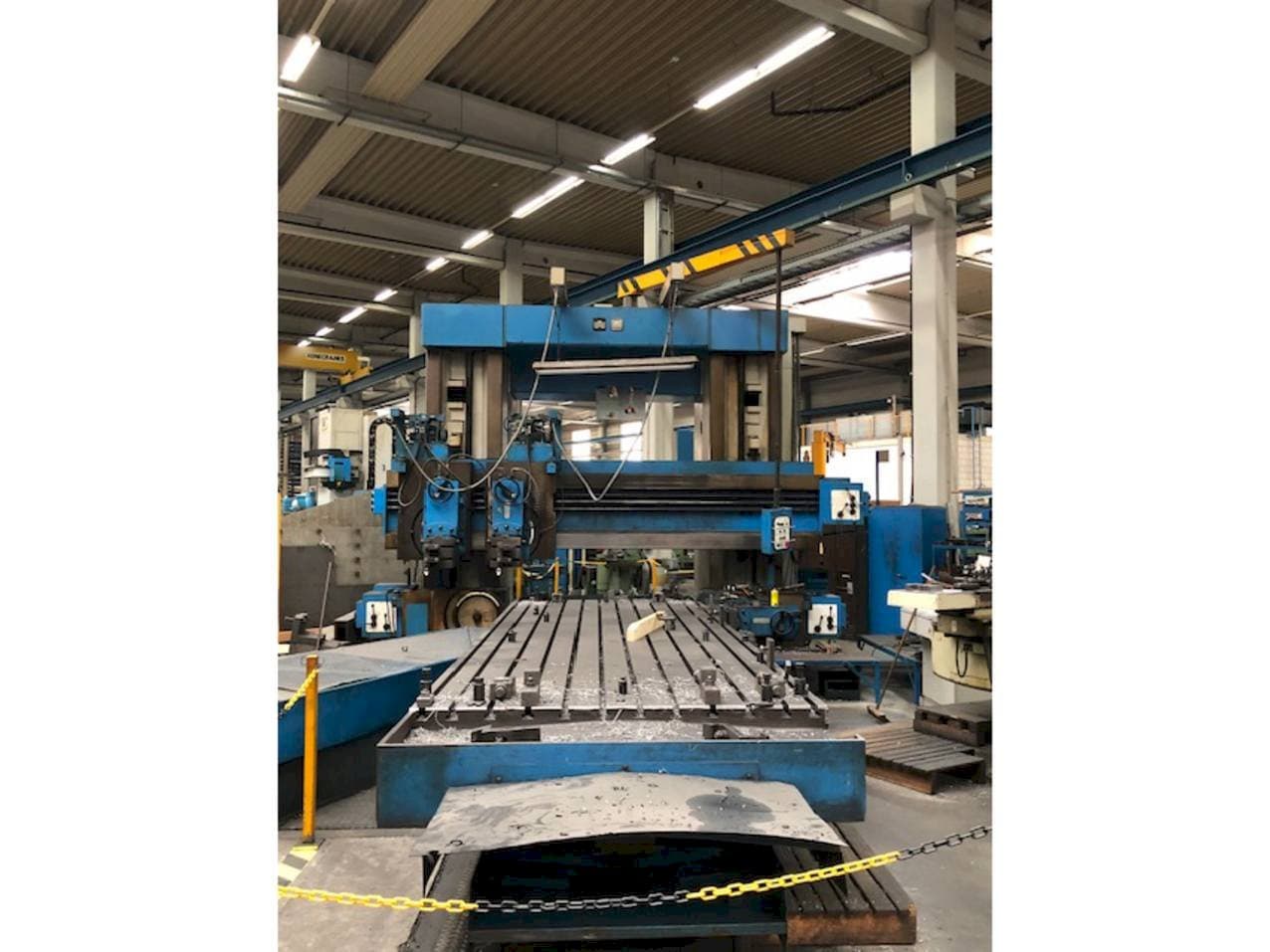 Makine SHV FELD12 Q251 - Önden görünüm