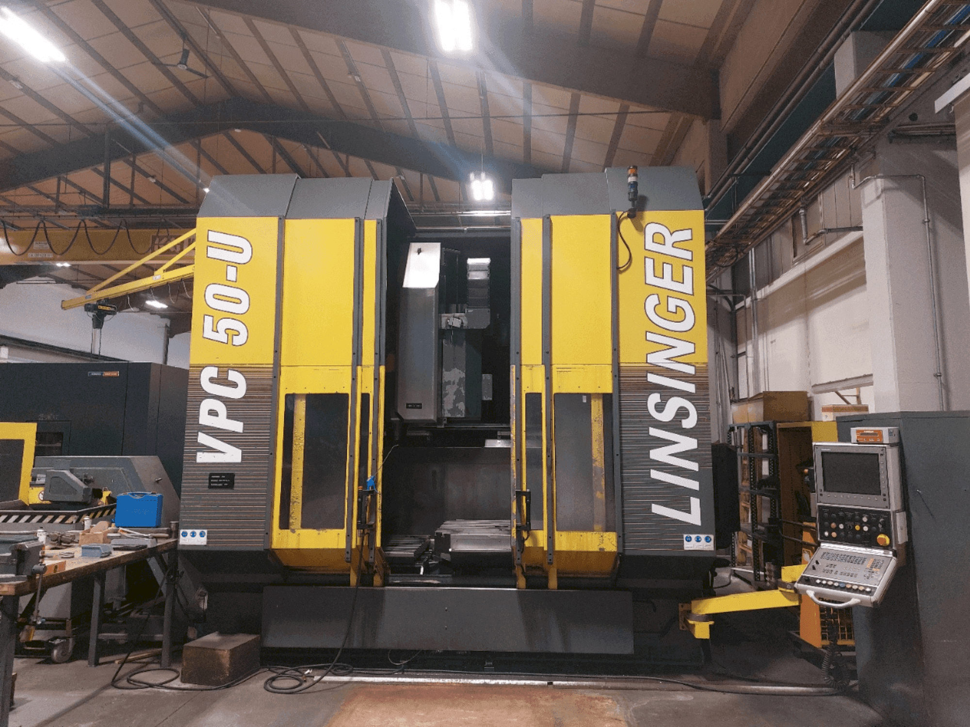 Makine  AXA VPC 50U - Önden görünüm