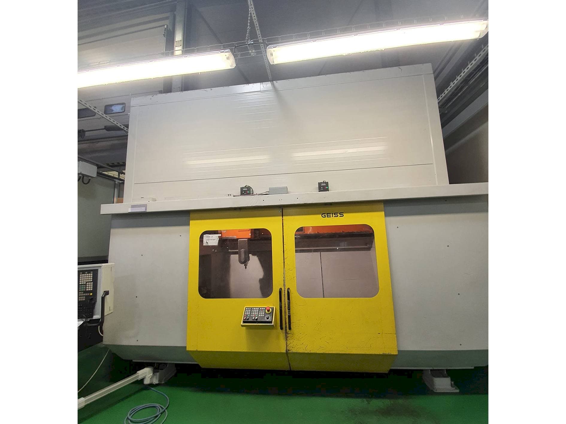 Makine GEISS FZ 2000x1000 ECO - Önden görünüm