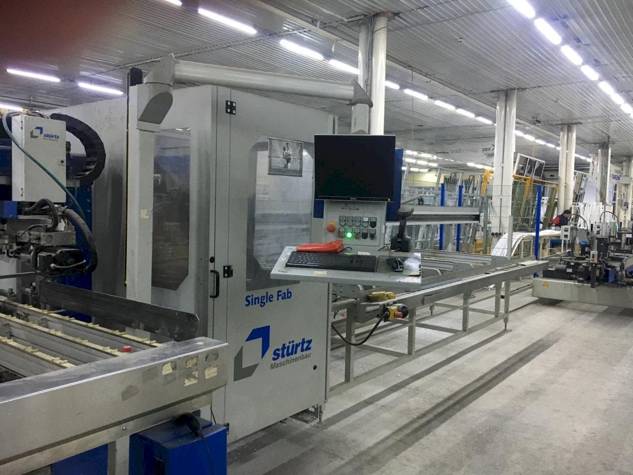 Makine  Sturtz NFZ-JC-JM-160-X - Önden görünüm