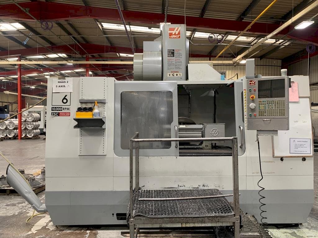 Makine HAAS VF-6/40 - Önden görünüm