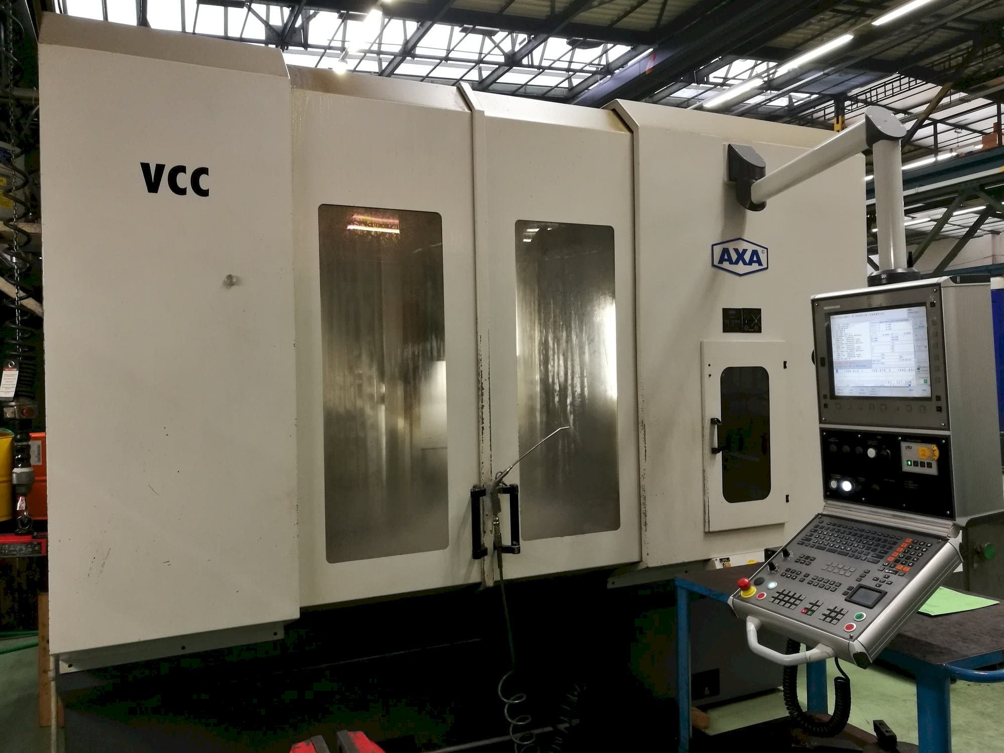 Makine  AXA VCC 1200 - Önden görünüm