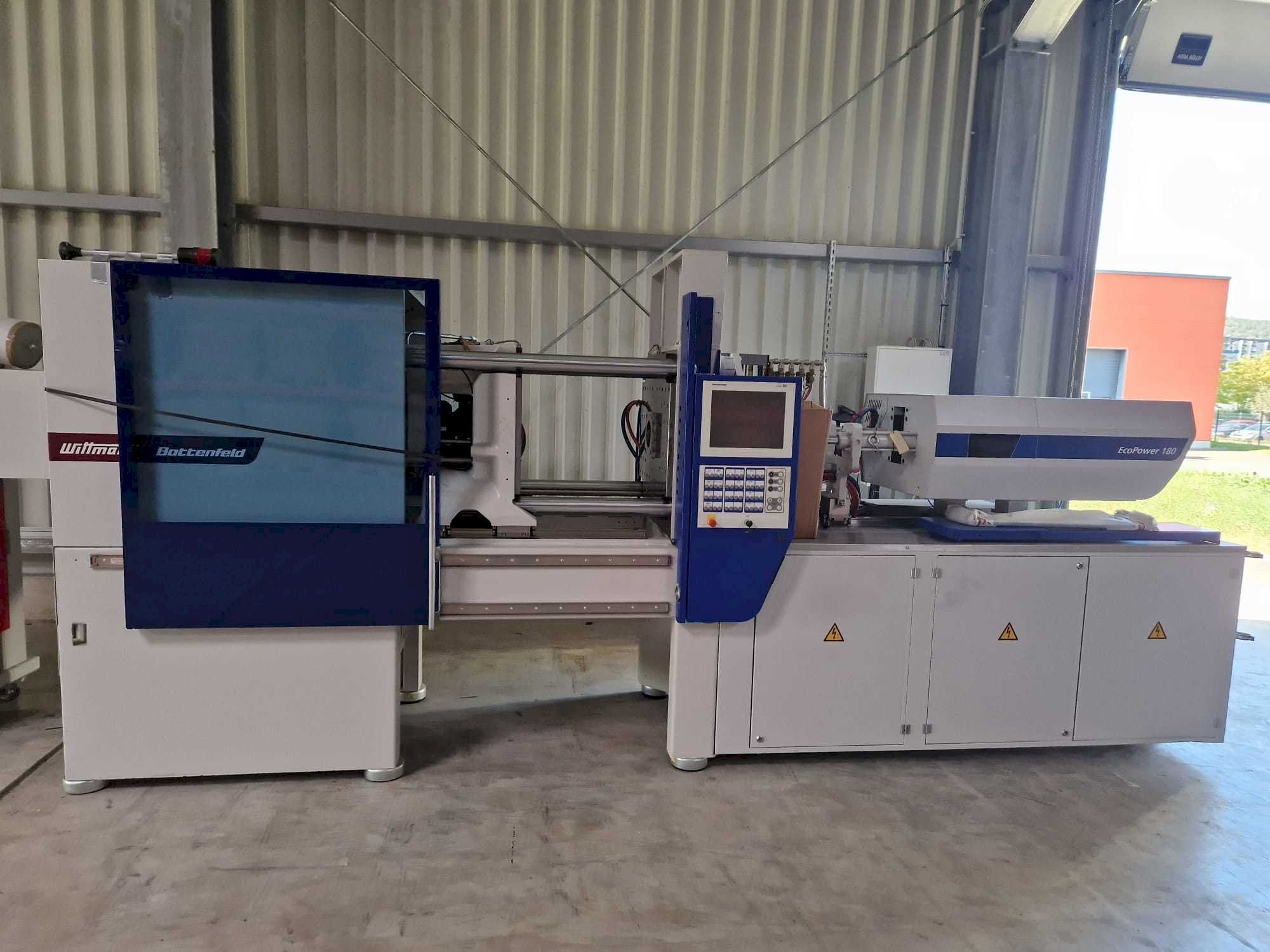 Makine Battenfeld EcoPower180 - Önden görünüm