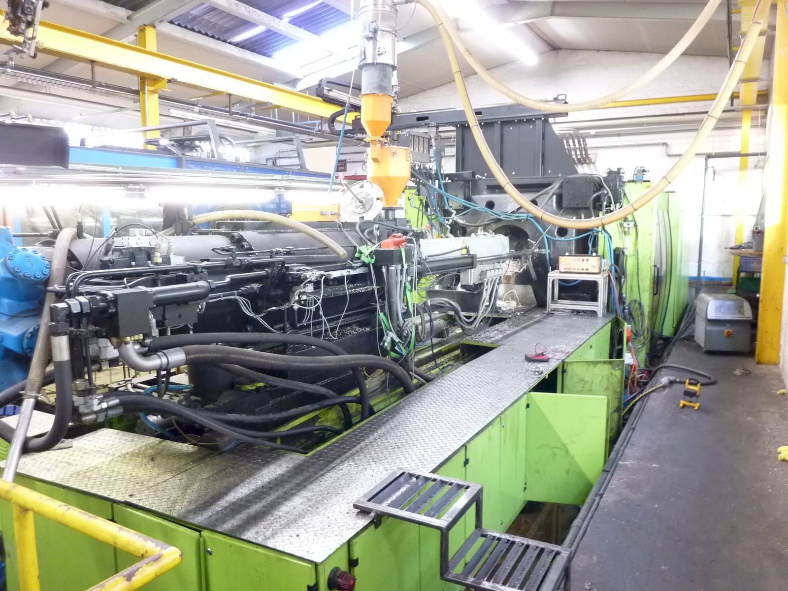 Makine  ENGEL ES 10000/1300 DK - Sol taraftaki görüntü