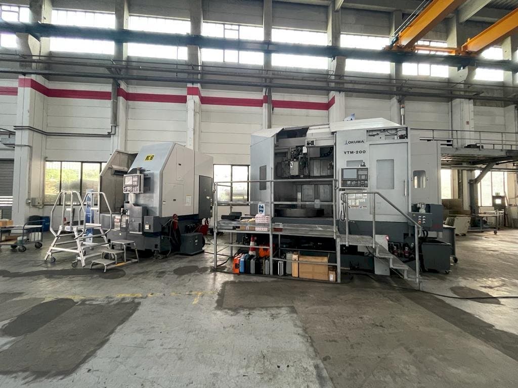 Makine  Okuma VTM-200 1ST - Önden görünüm