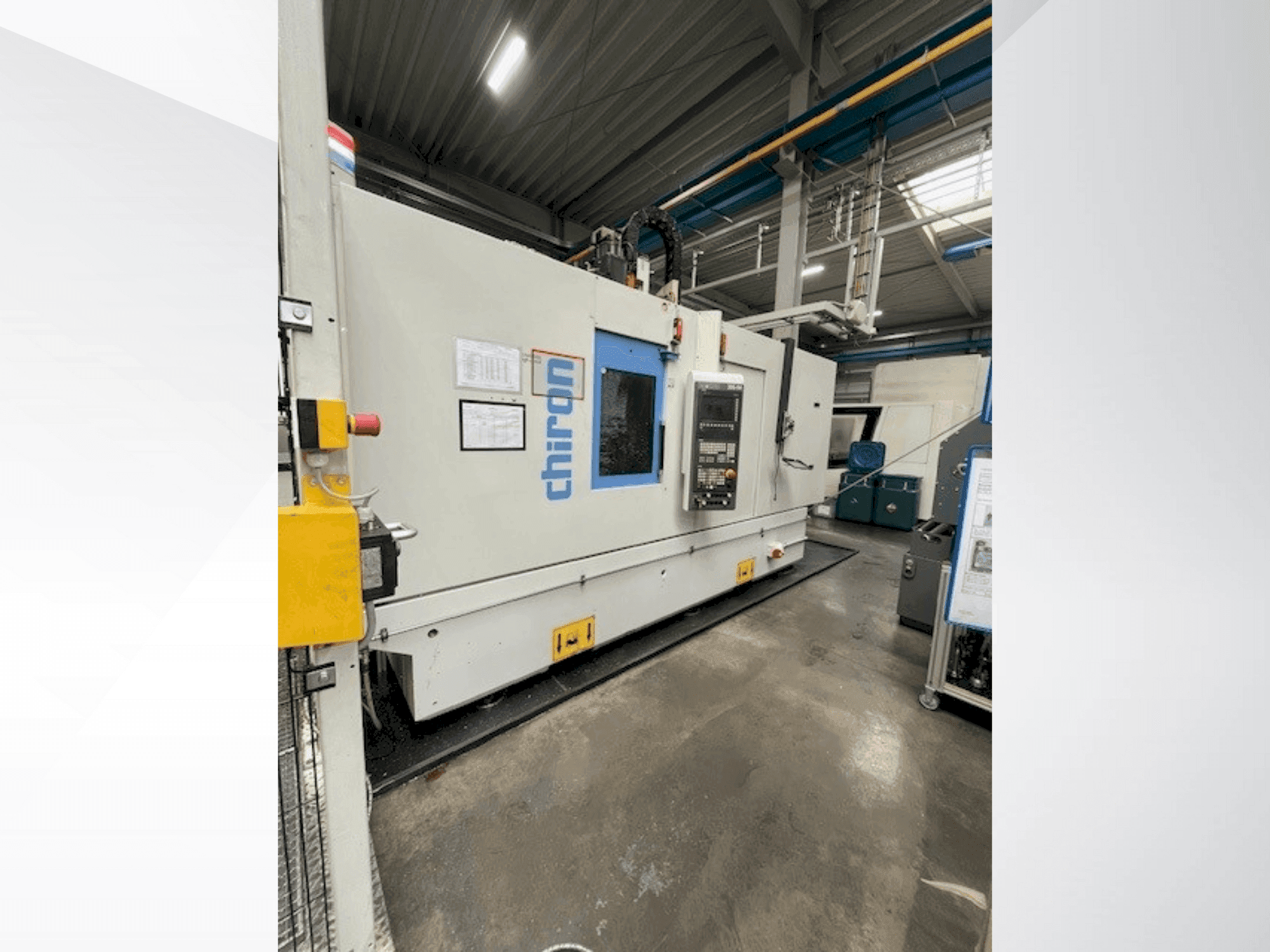 Makine  CHIRON DZ18W - Önden görünüm