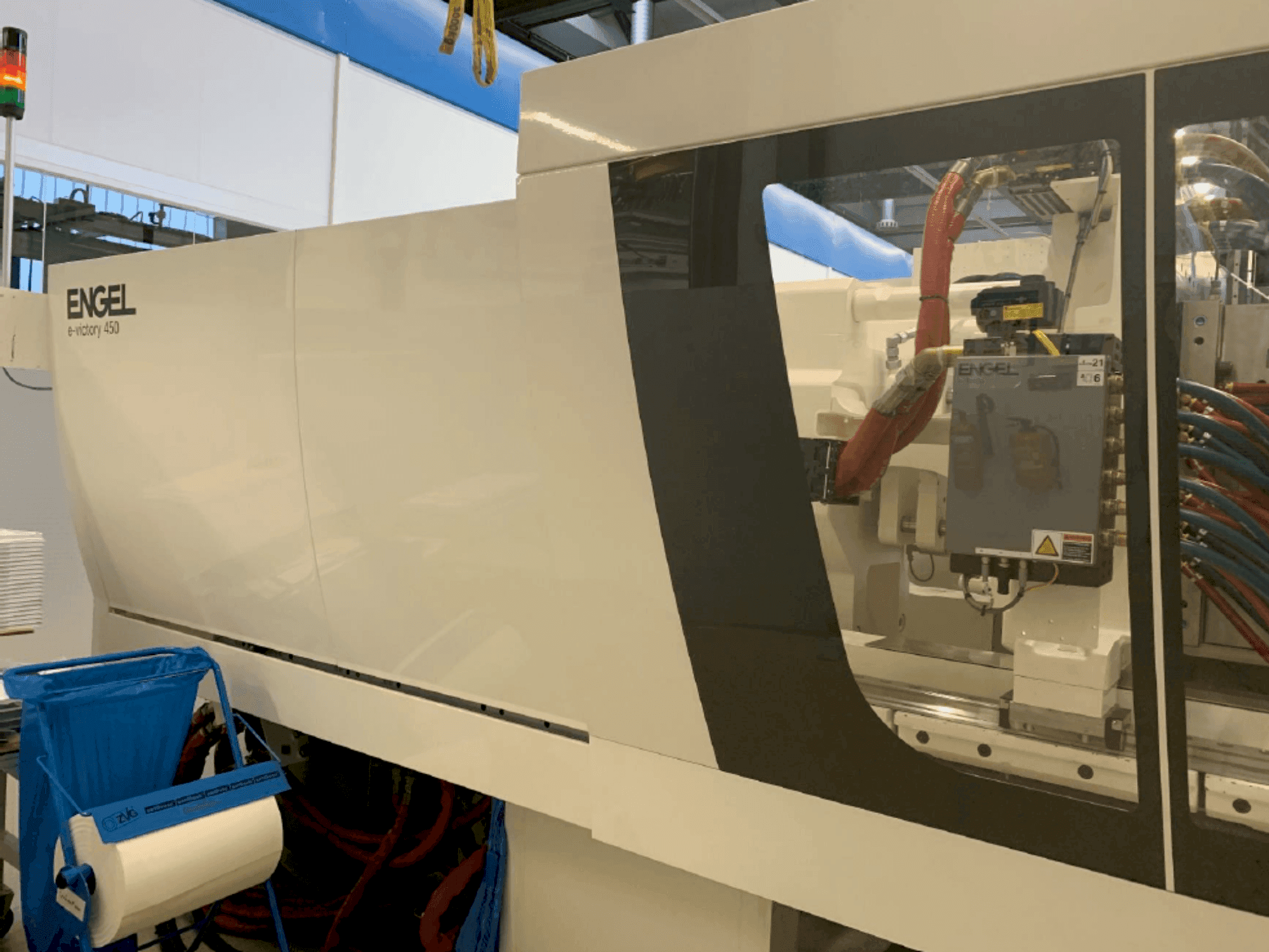 Makine Engel e-Victory 740/450 US - Önden görünüm