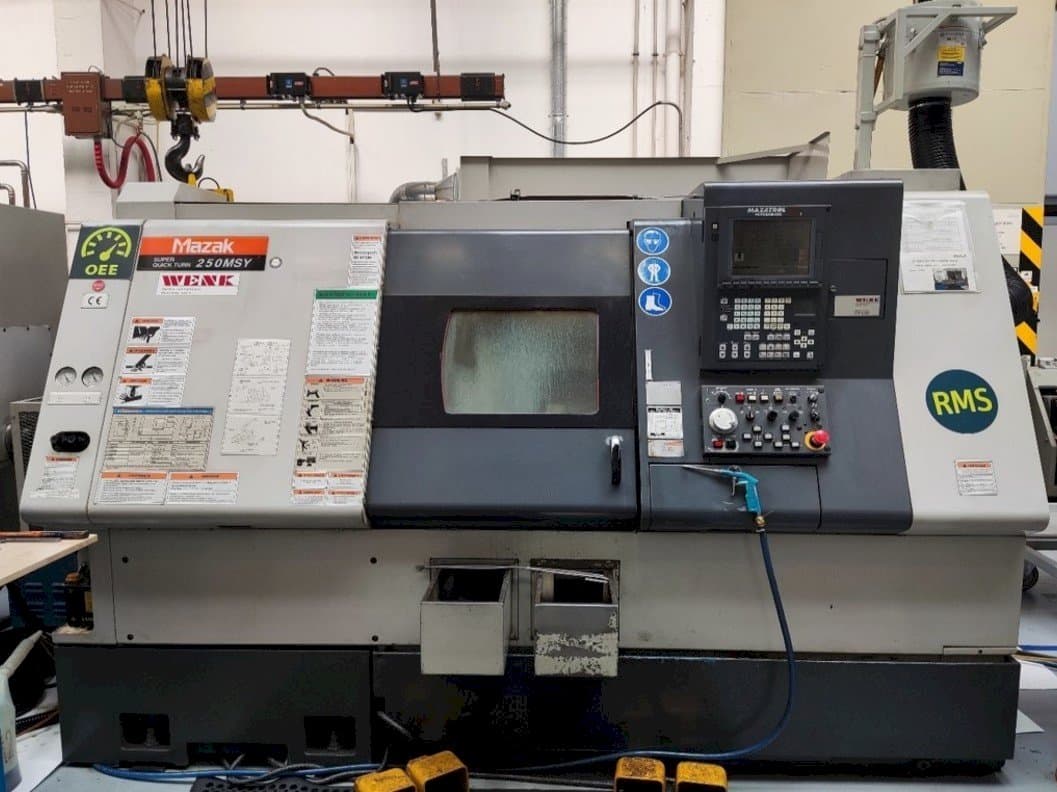 Makine Mazak SQT-250 MSY - Önden görünüm