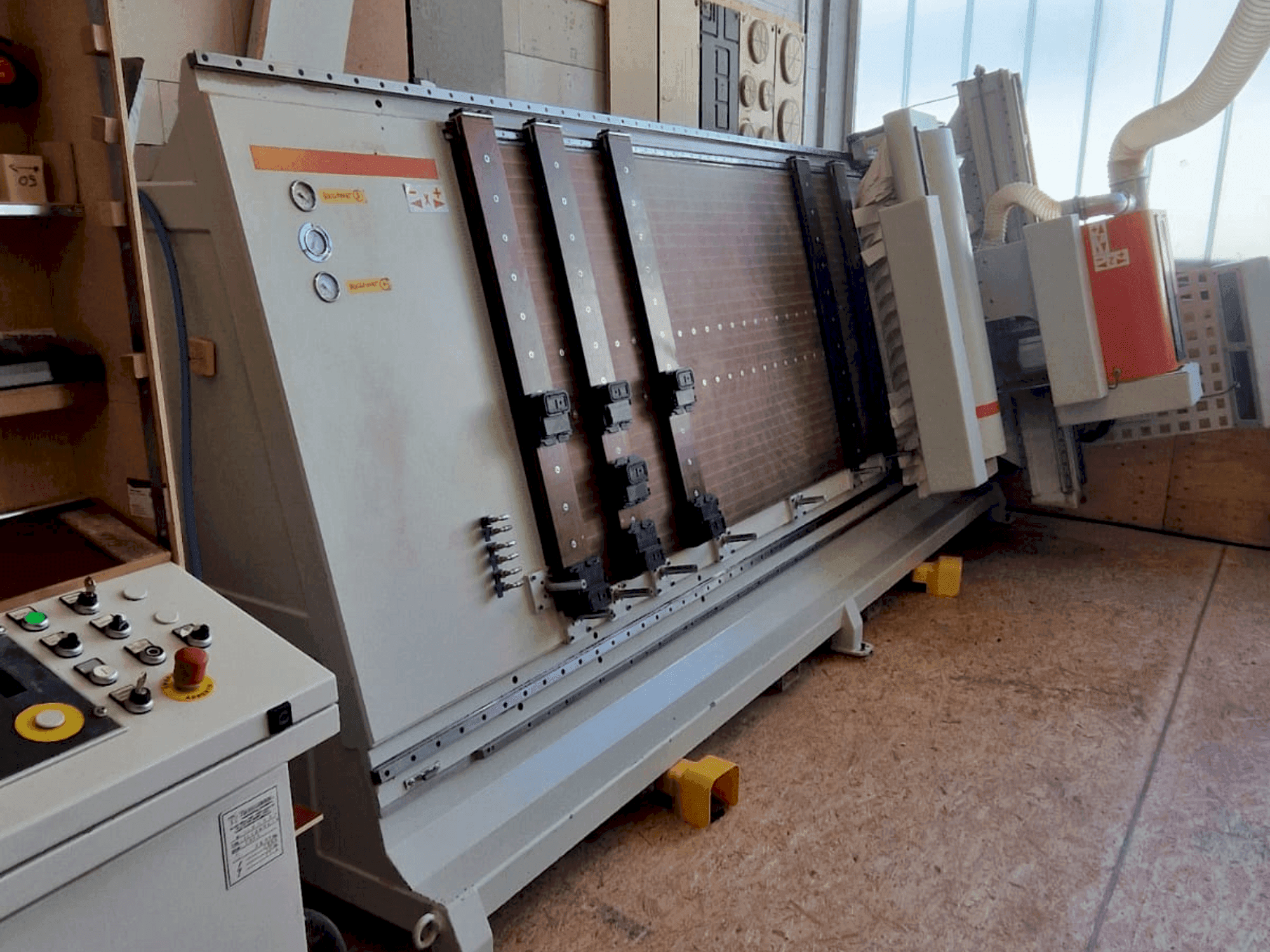 Makine  TECNOTEAM TECNOFLEX - Önden görünüm