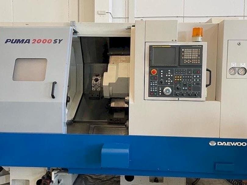 Makine Doosan Puma 2000SY - Önden görünüm
