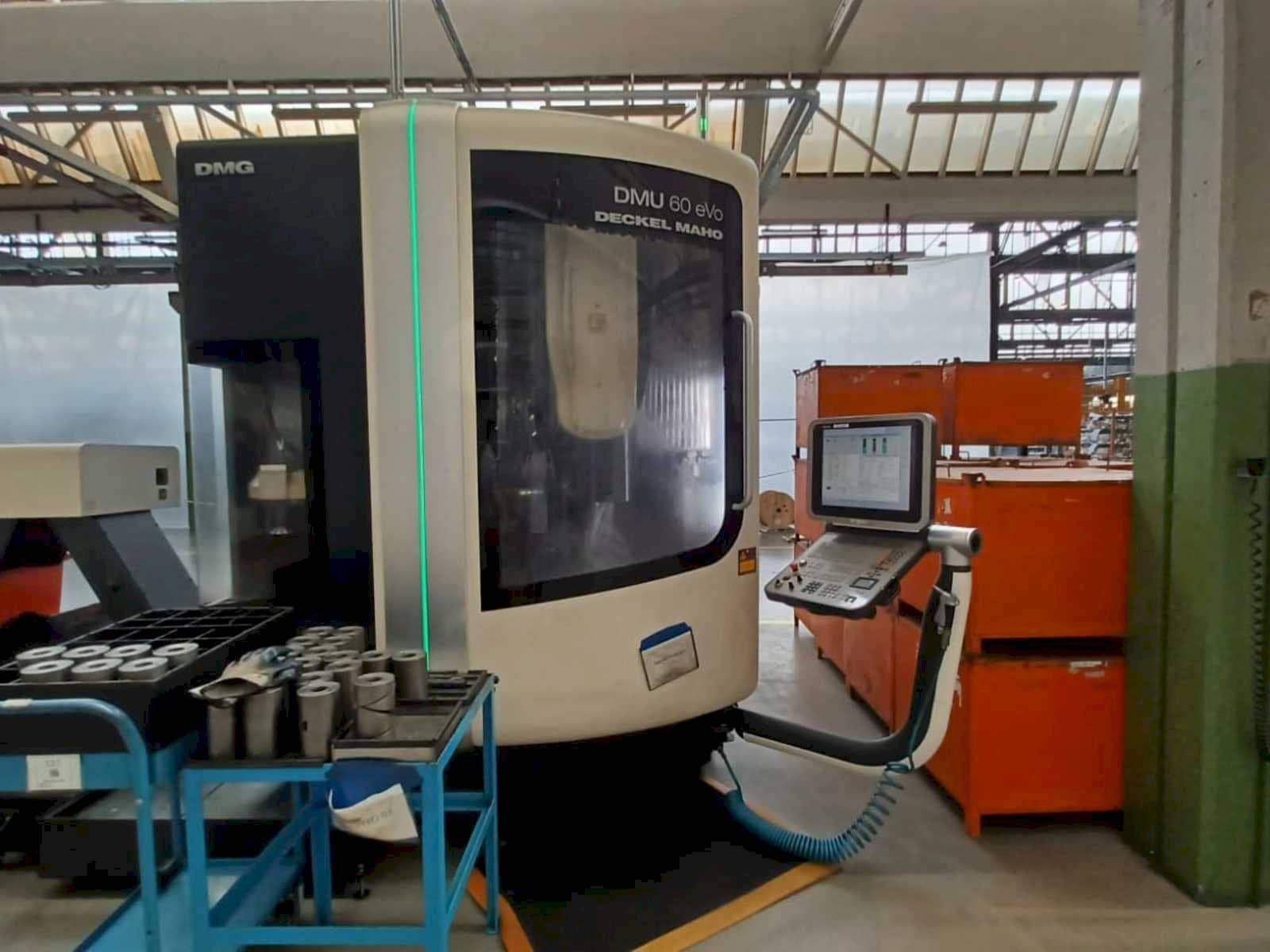 Makine DMG MORI DMU 60 evo - Önden görünüm