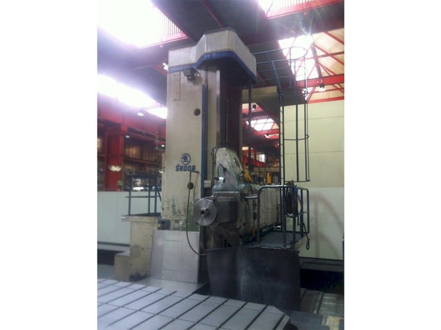 Makine SKODA WD 160 B - Önden görünüm