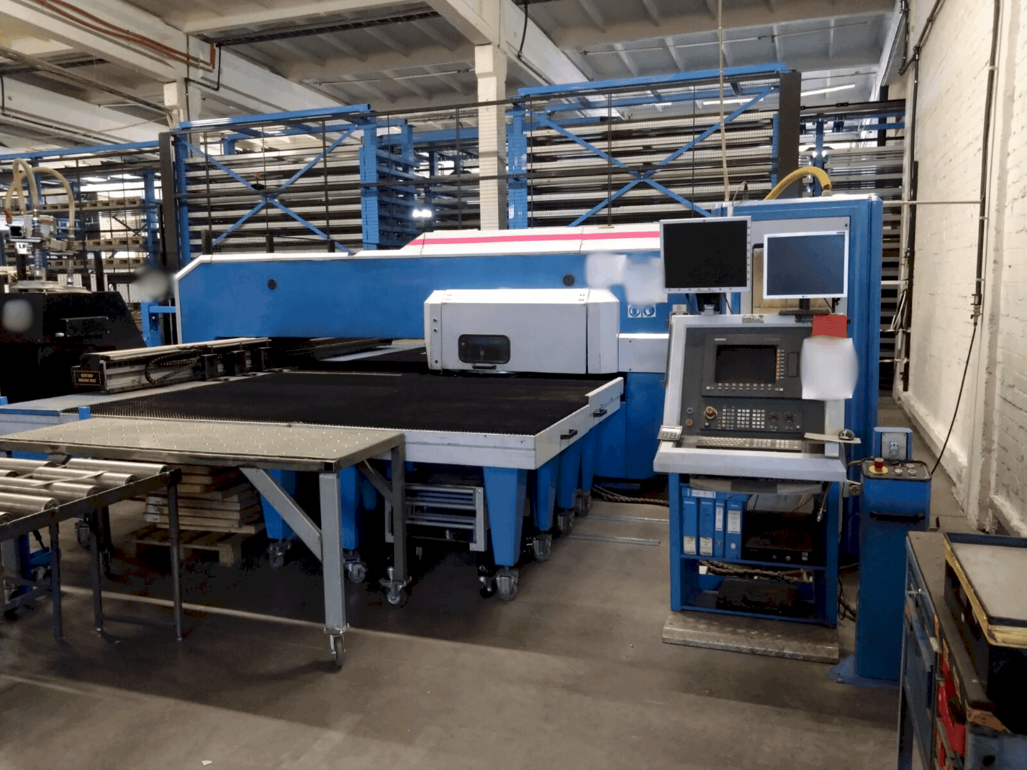 Makine Finn-Power F6-25 5B - Önden görünüm