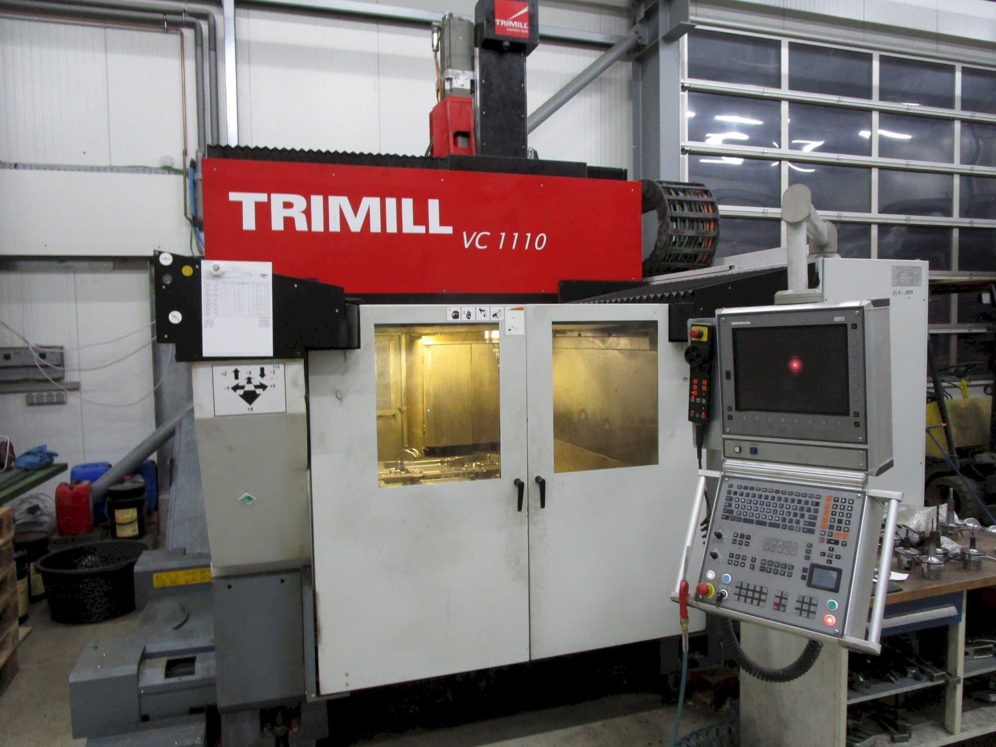 Makine TRIMILL VC1110 - Önden görünüm