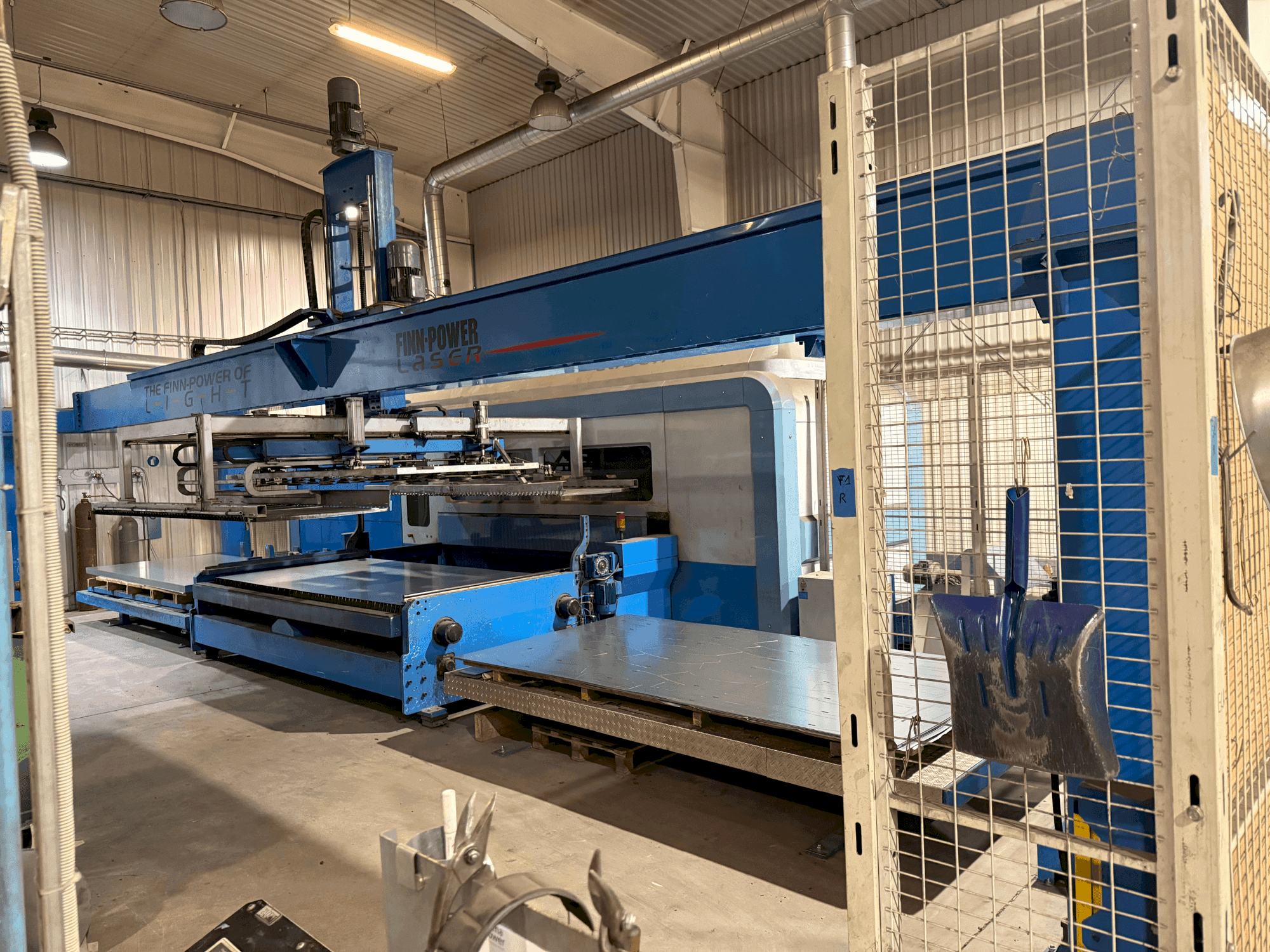 Makine Finn-Power FPL6-BL - Önden görünüm