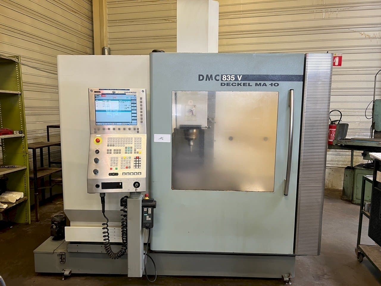 Makine DMG DMC 835 - Önden görünüm