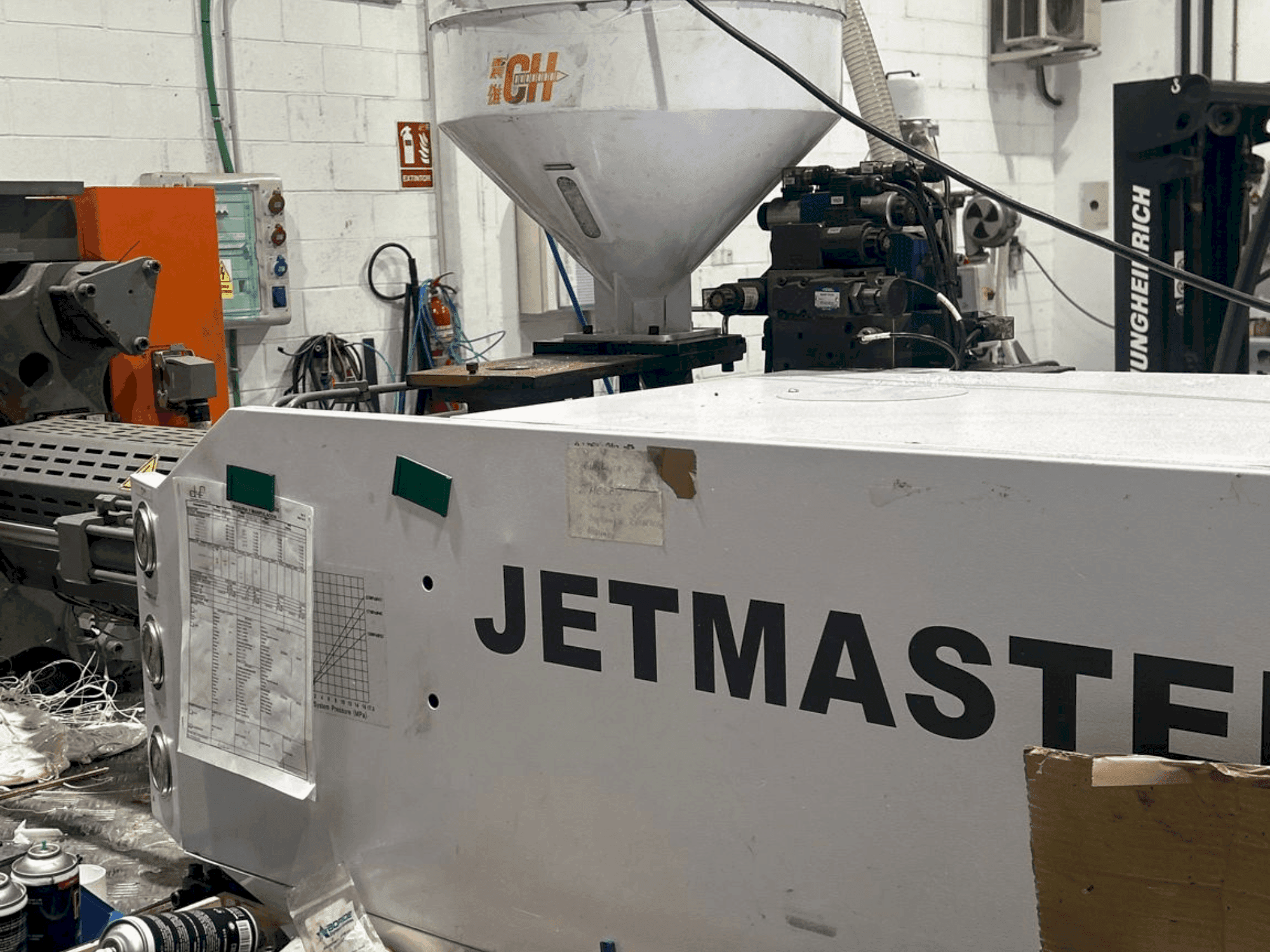 Makine CHEN HSONG JM160-MK6e - Önden görünüm