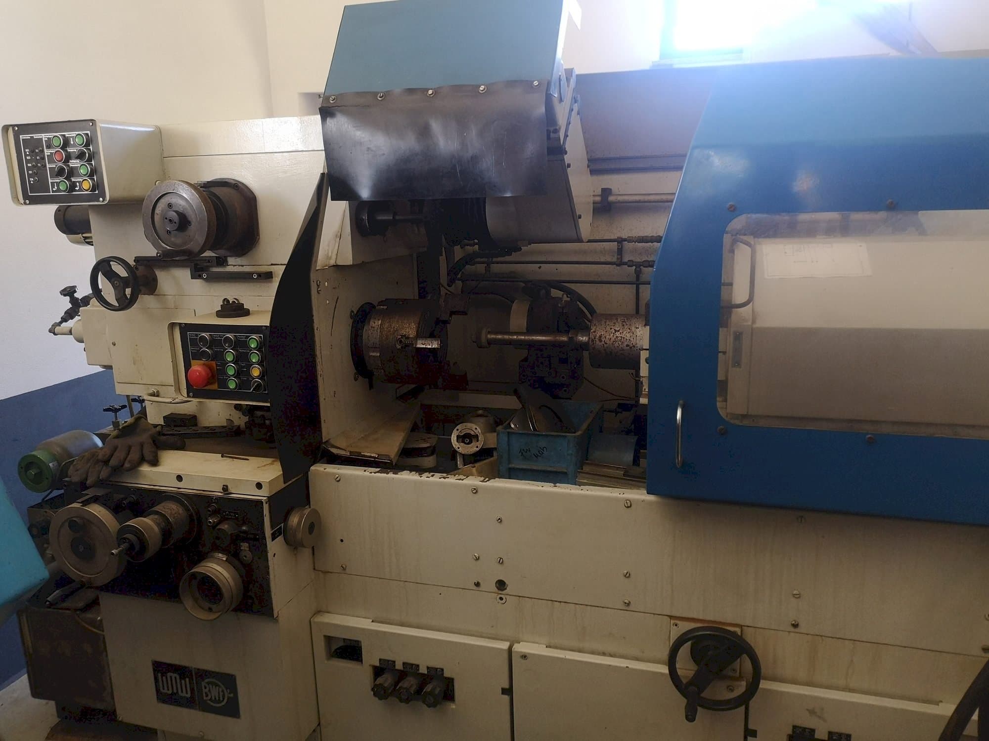 Makine WMW SI4 - Önden görünüm