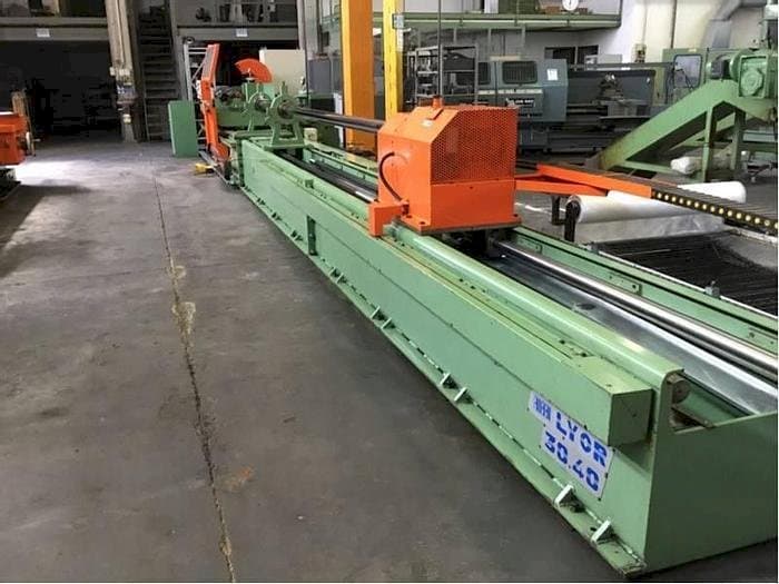 Makine ROBBI LYOR 30/40 - Önden görünüm