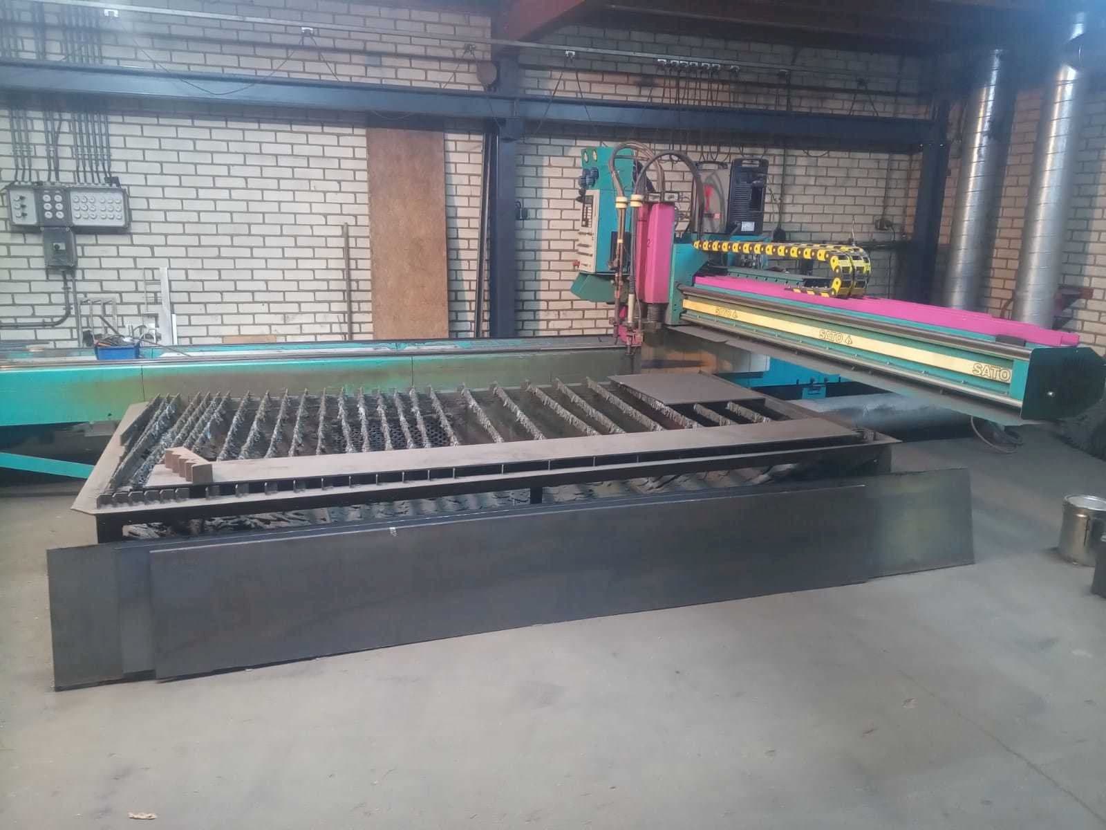 Makine SATO SATRONIK C2500 - Önden görünüm