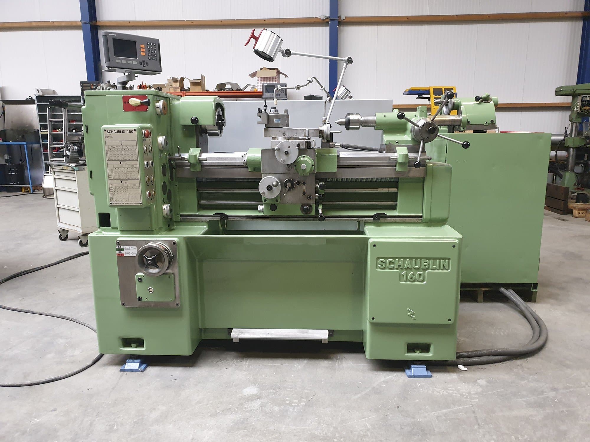 Makine  SCHAUBLIN - Önden görünüm 160