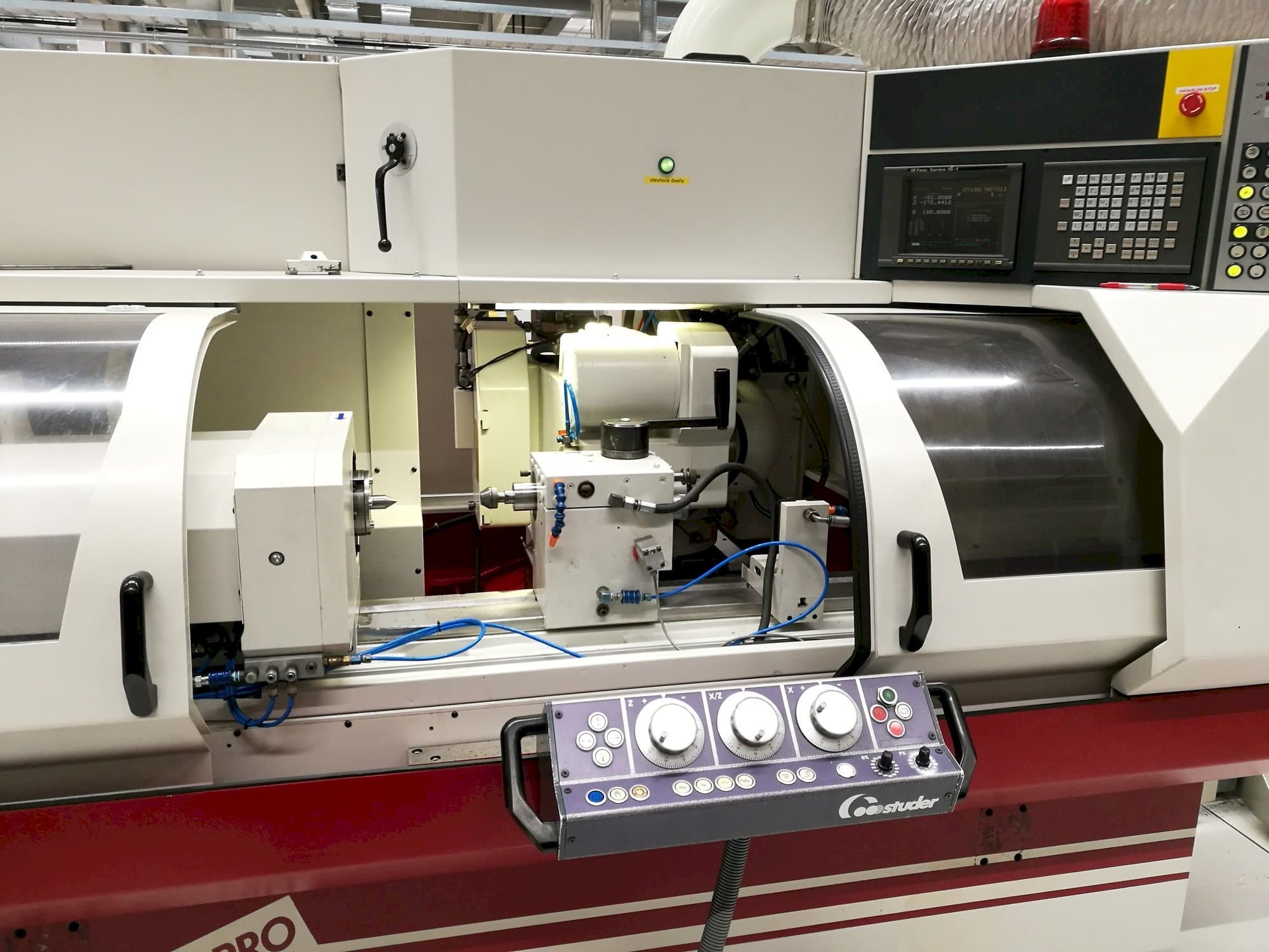 Makine  STUDER  S30 lean PRO - Önden görünüm