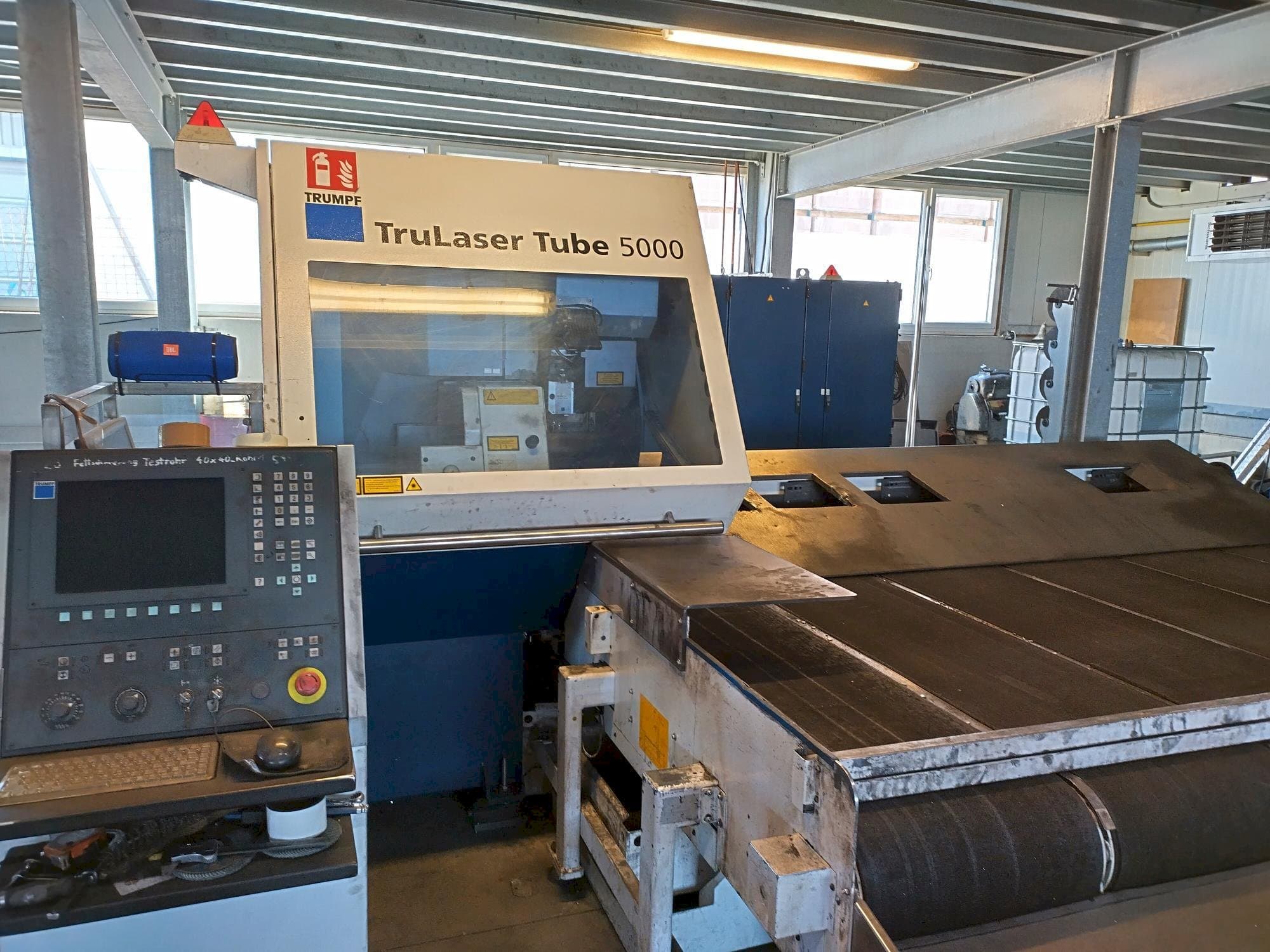 Makine Trumpf TruLaser Tube 5000 - Önden görünüm