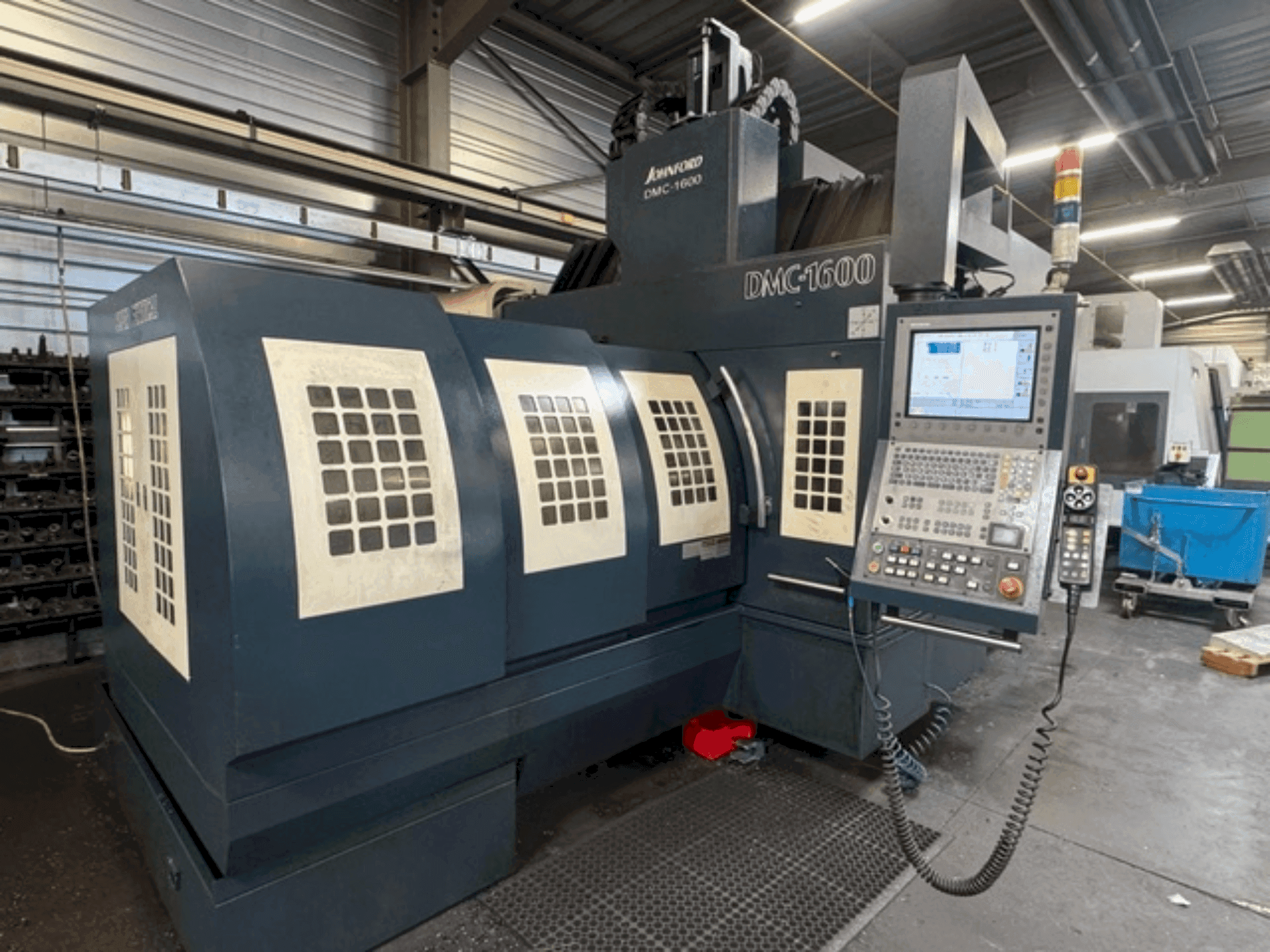 Makine Johnford DMC-1600 - Önden görünüm